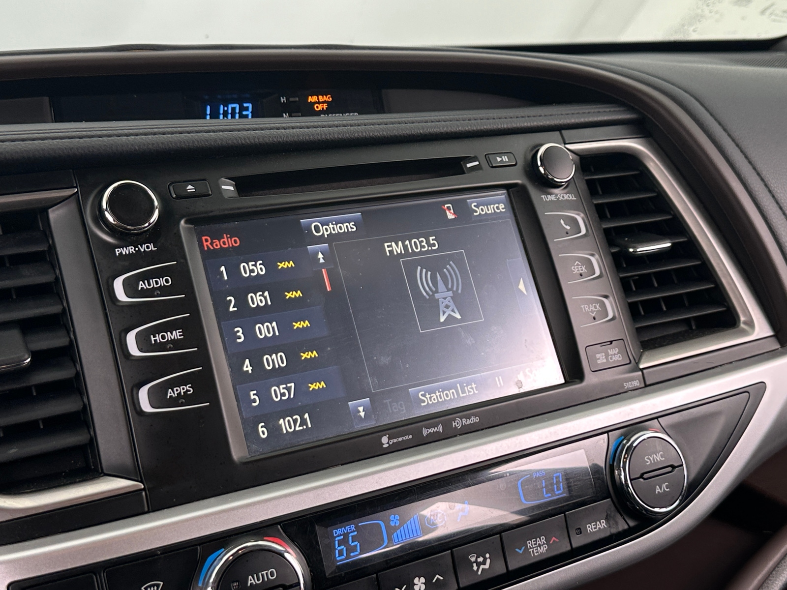 Thumbnail: 2018 Toyota Highlander - 3