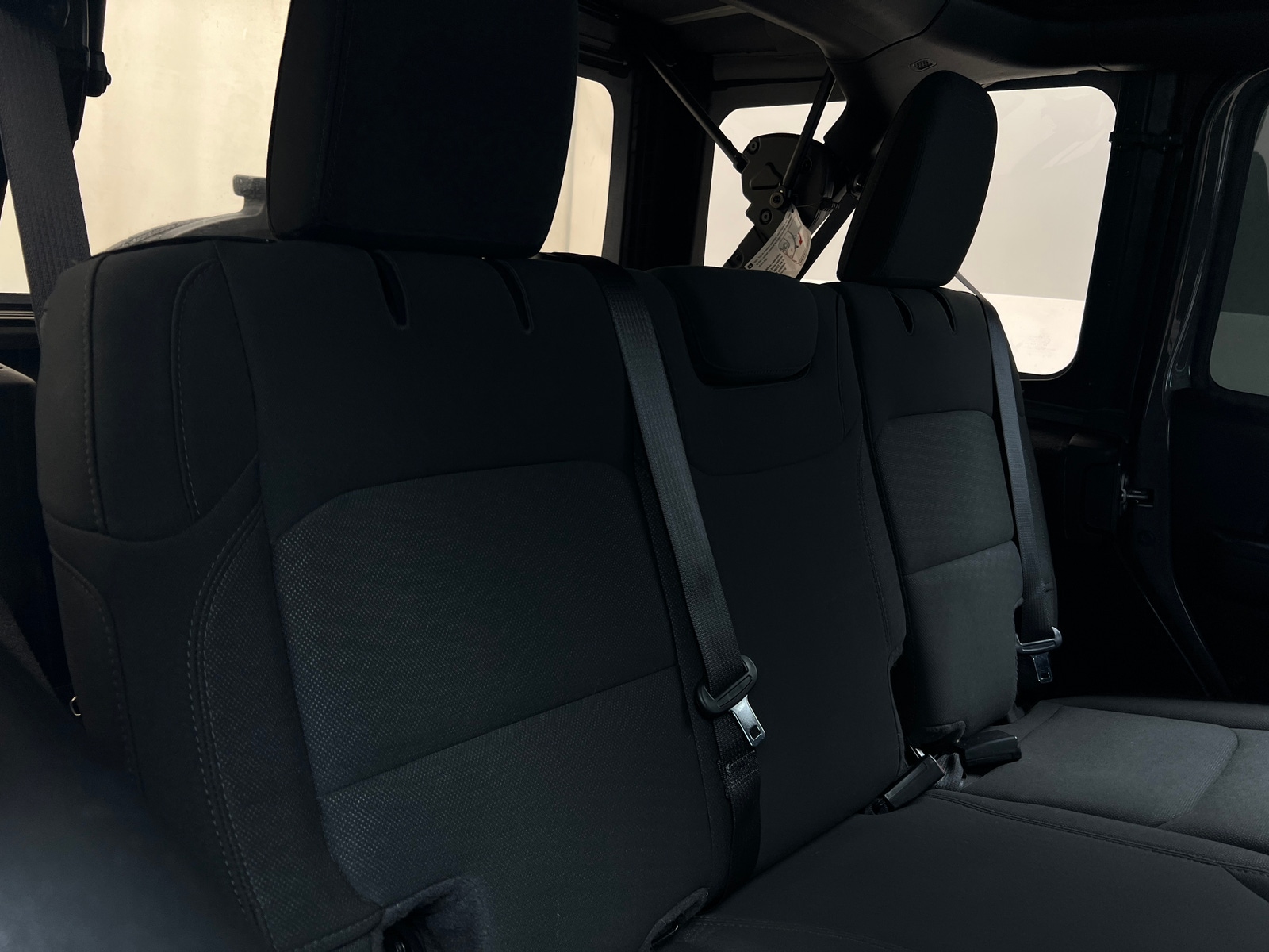 Thumbnail: 2021 Jeep Wrangler - 6