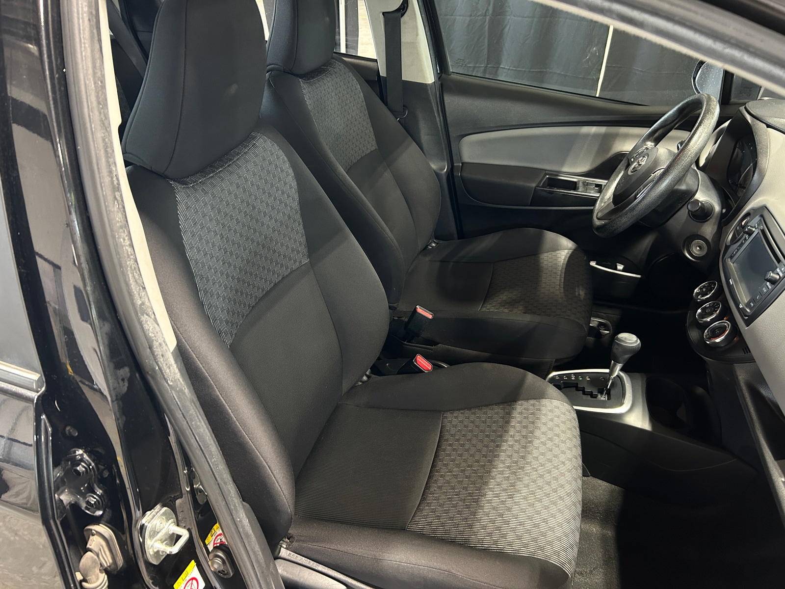 Thumbnail: 2017 Toyota Yaris - 2