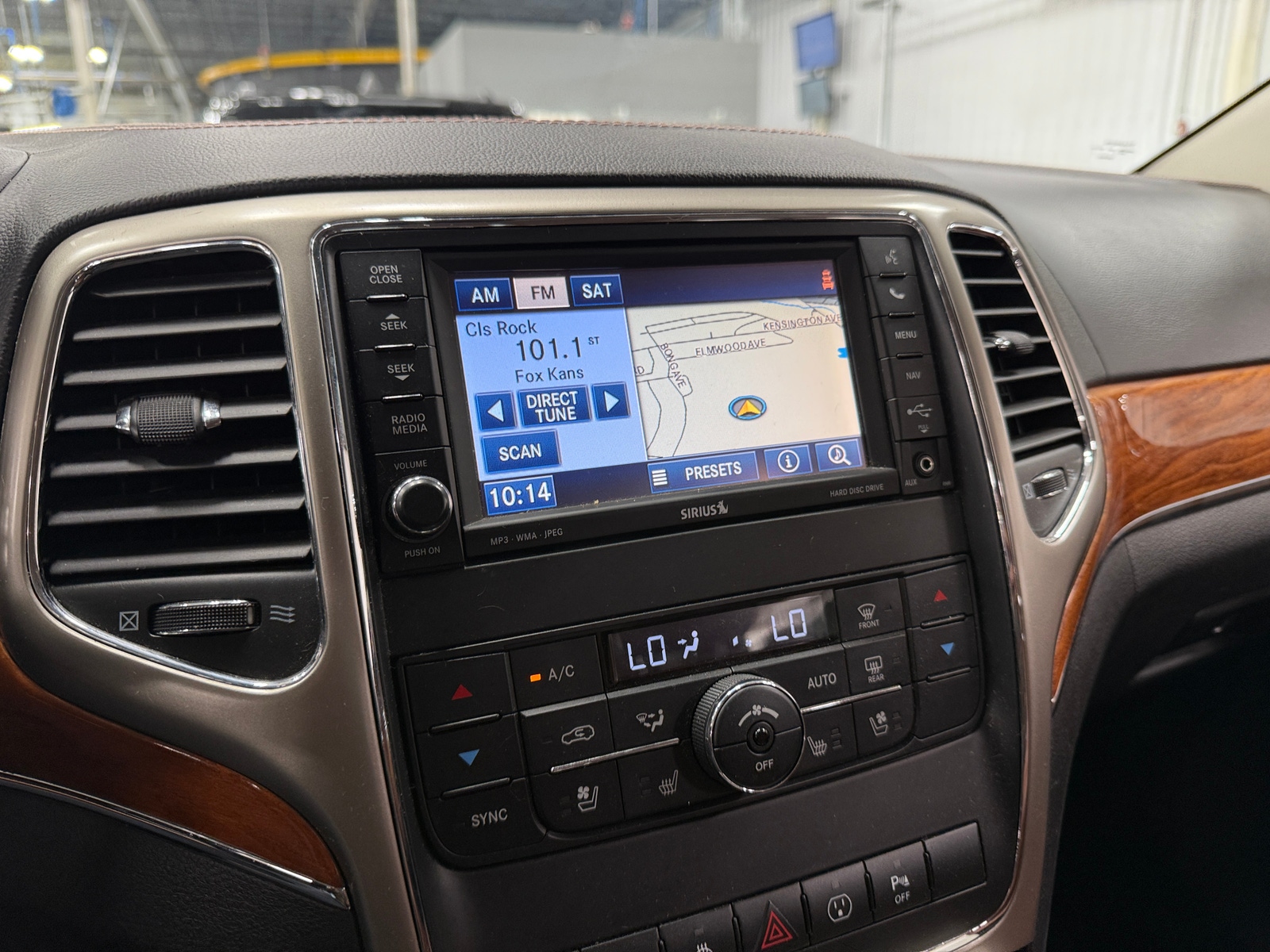 Thumbnail: 2013 Jeep Grand Cherokee - 3