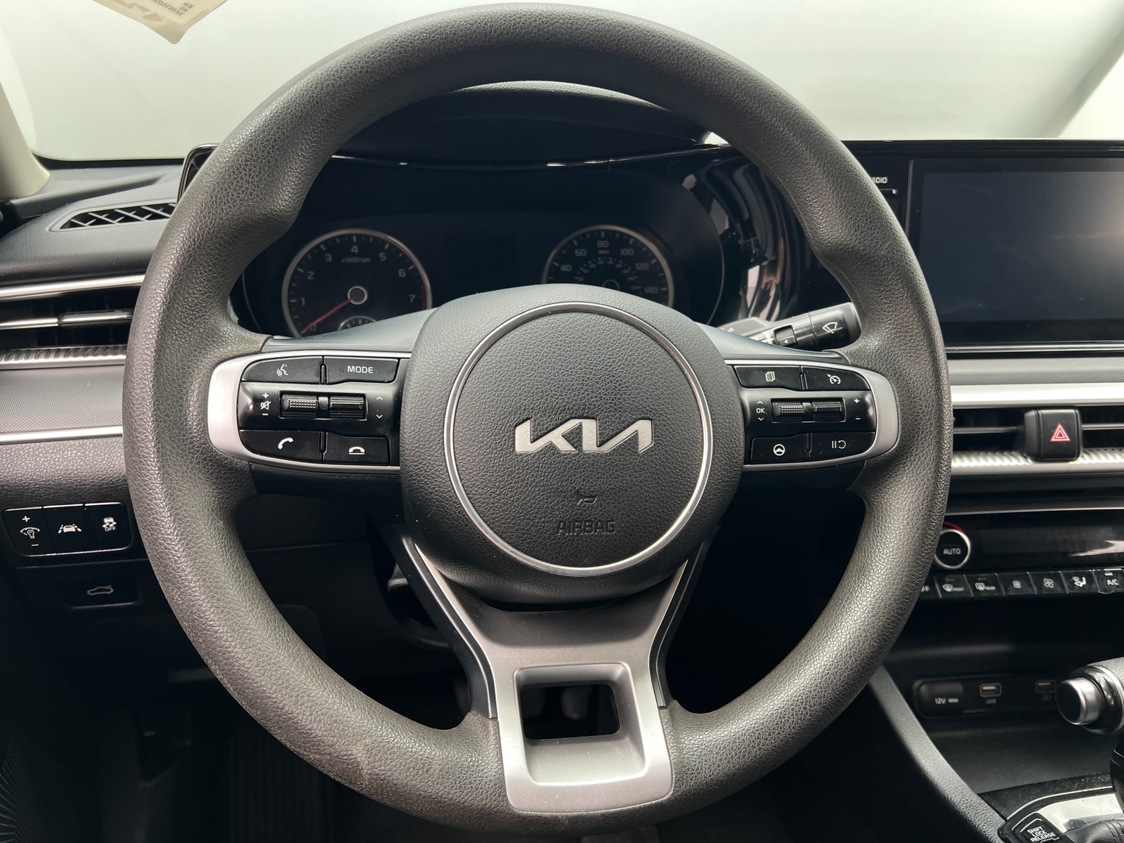 Thumbnail: 2023 Kia K5 - 5