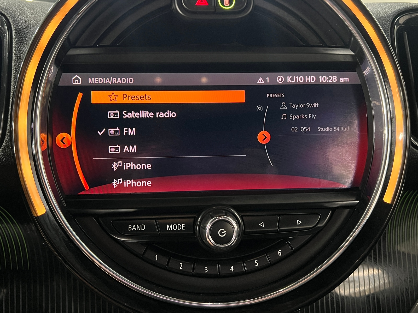 Thumbnail: 2019 MINI Cooper Countryman - 3