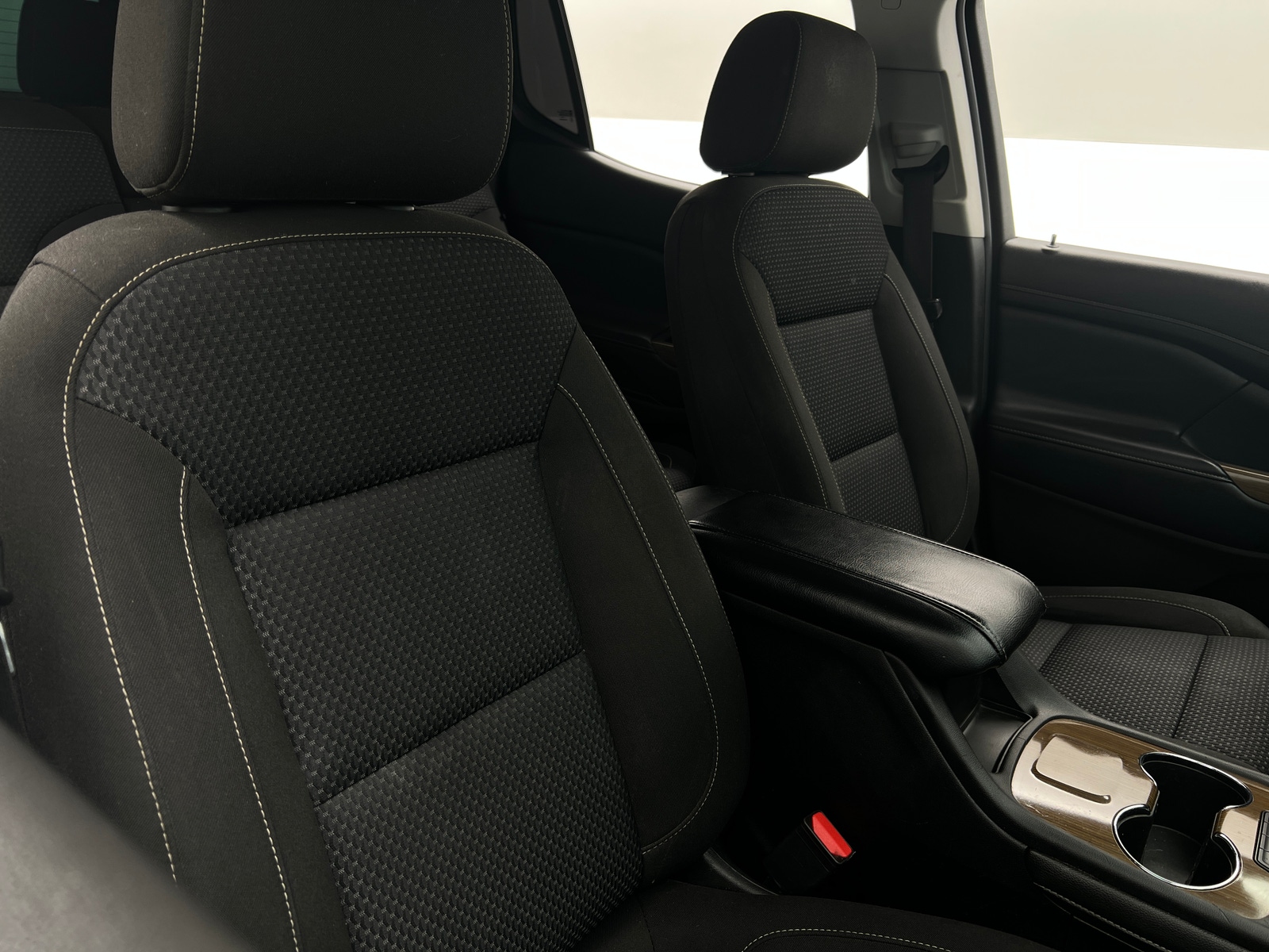 Thumbnail: 2021 GMC Acadia - 2