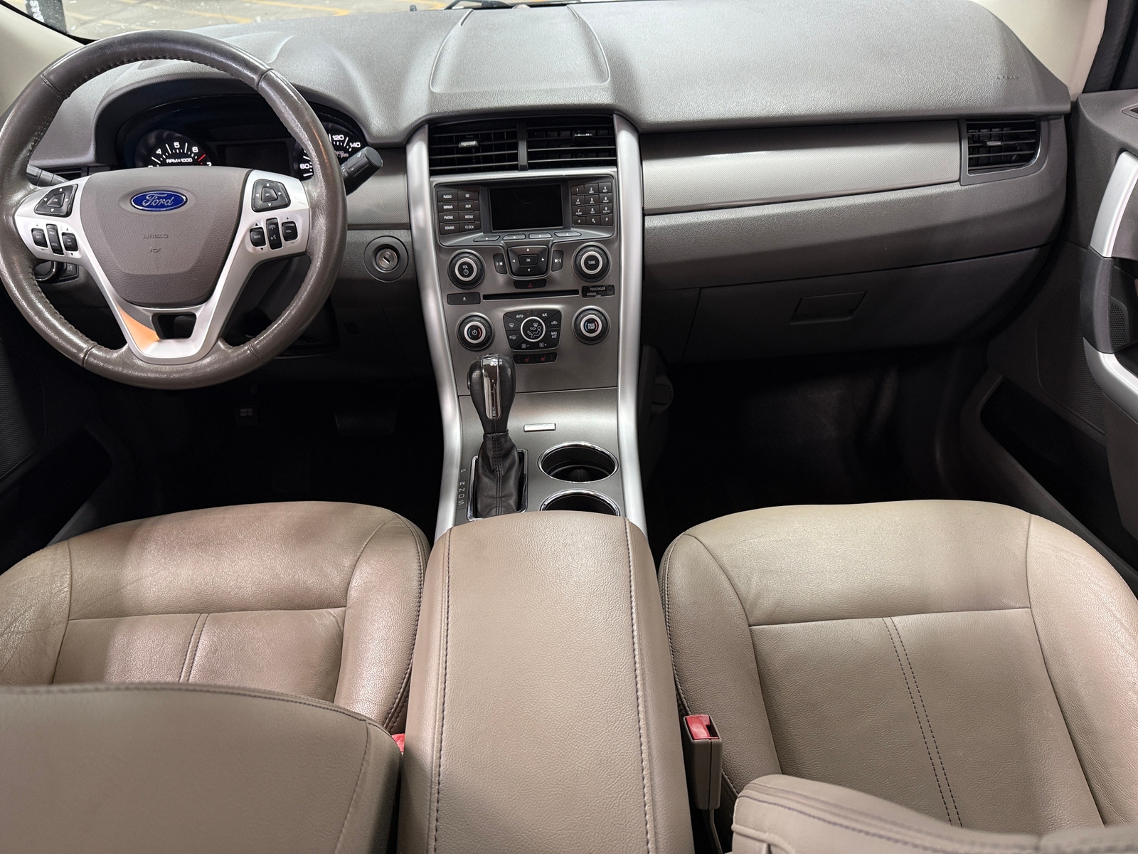 Thumbnail: 2014 Ford Edge - 3