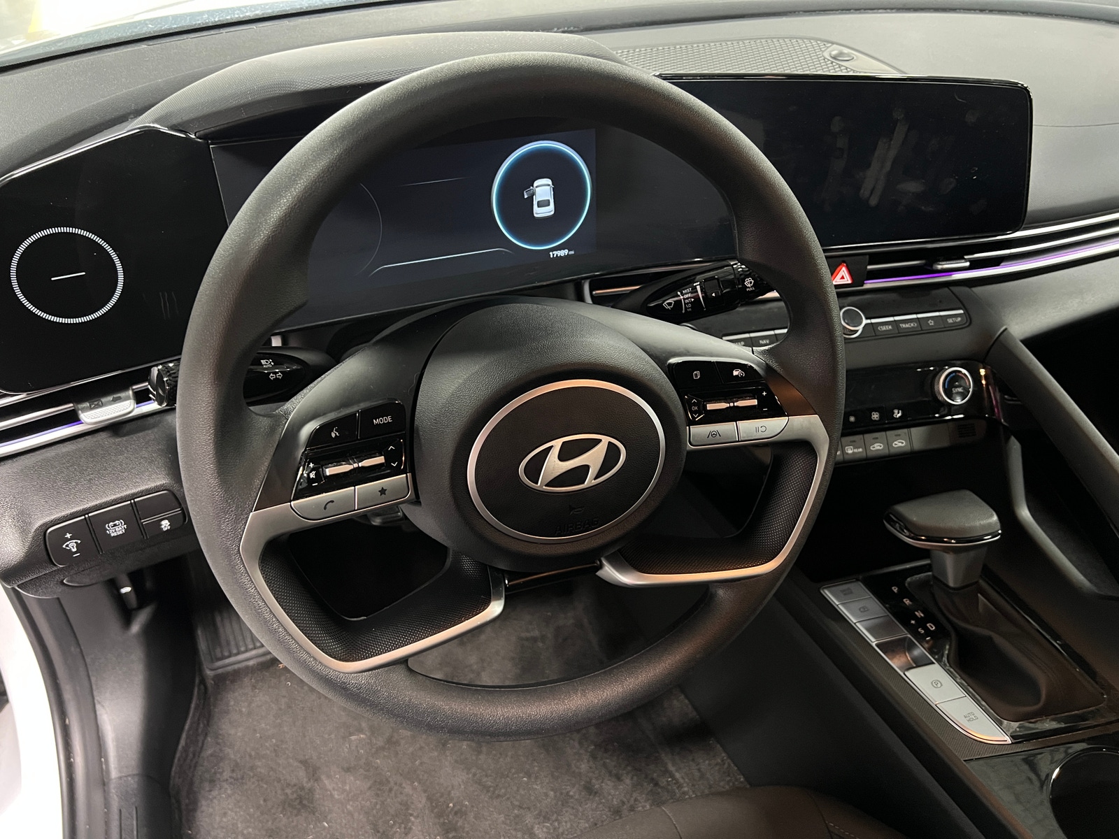Thumbnail: 2024 Hyundai Elantra - 5