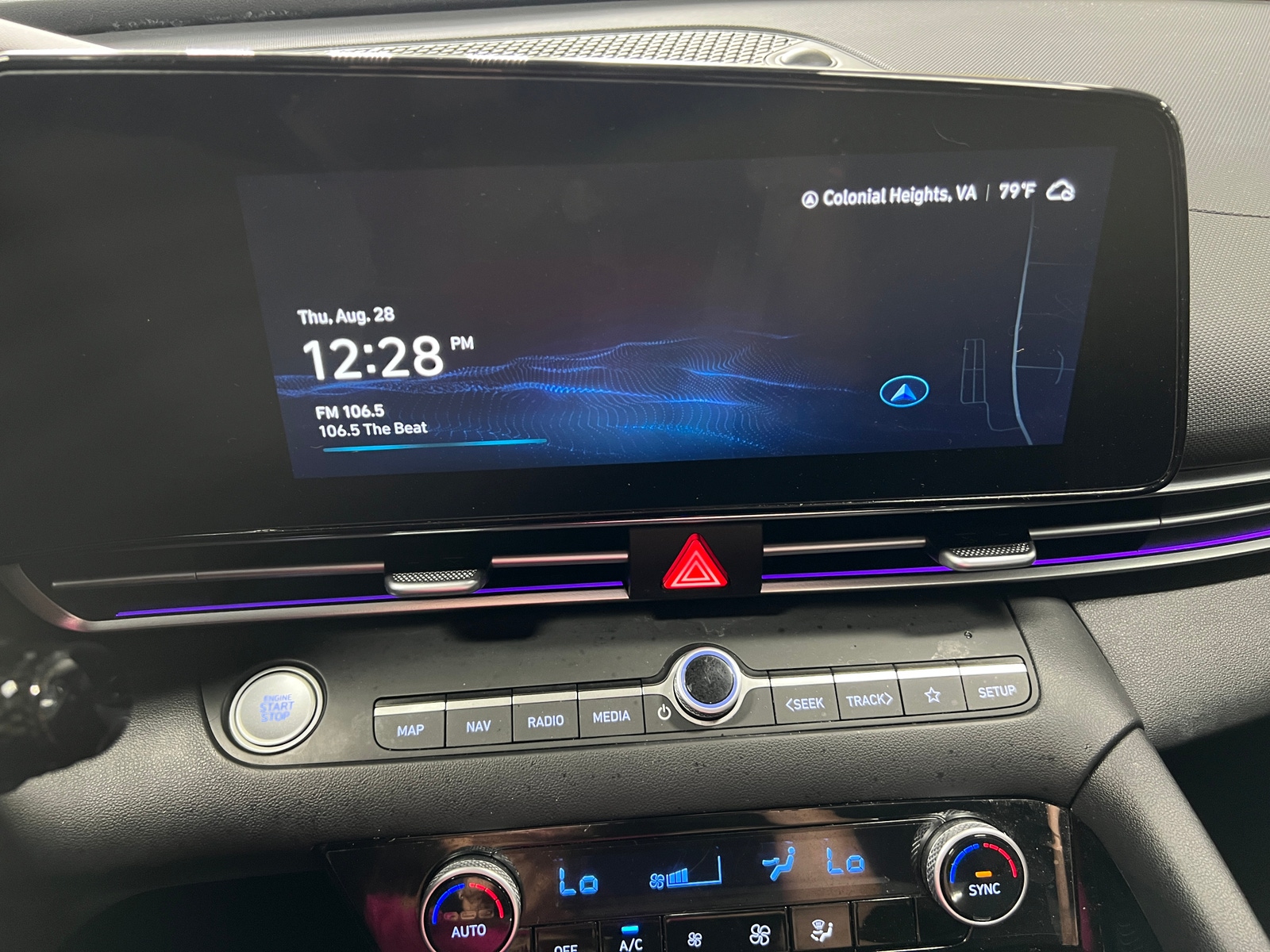 Thumbnail: 2024 Hyundai Elantra - 4