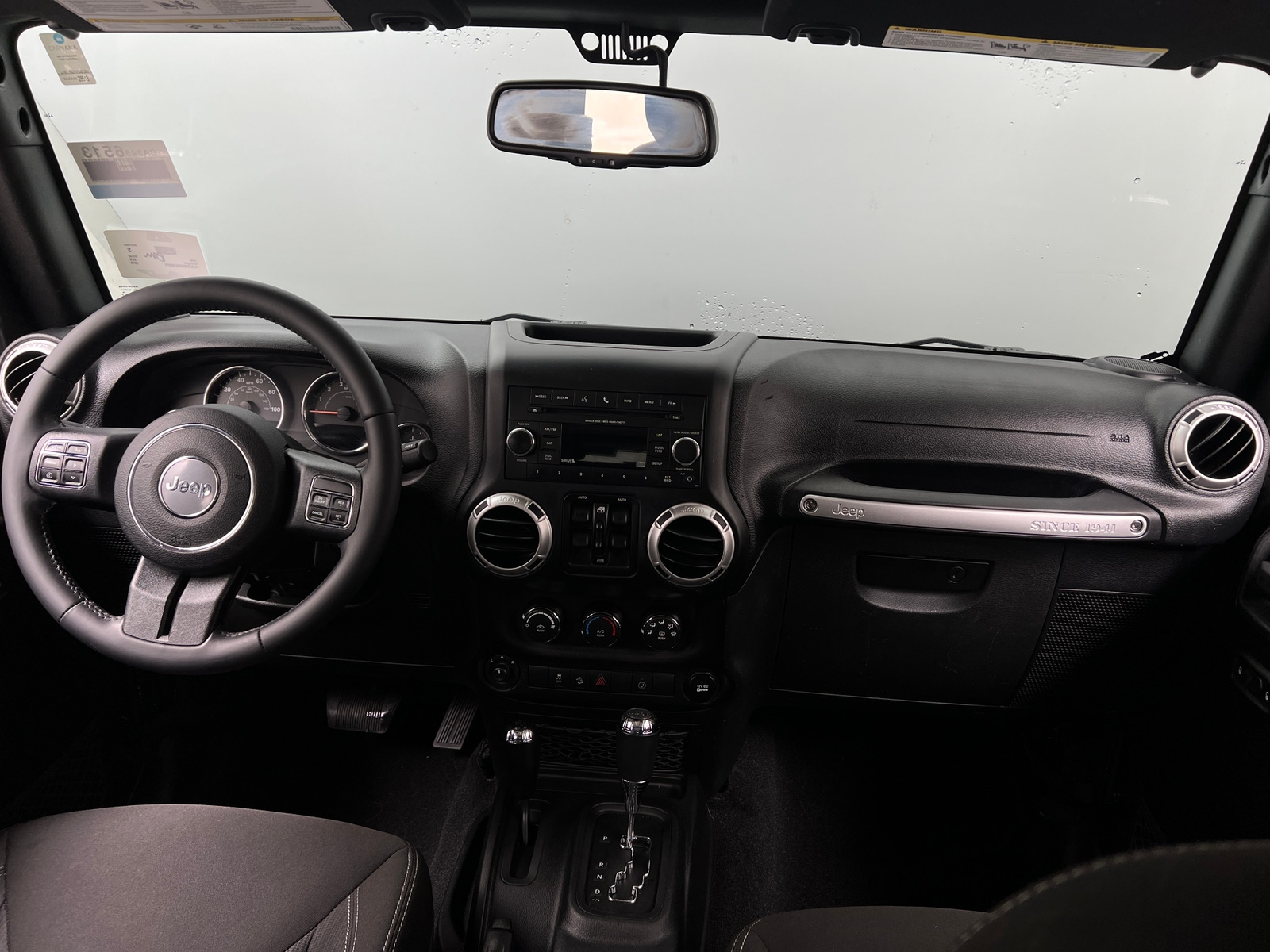 Thumbnail: 2016 Jeep Wrangler - 3