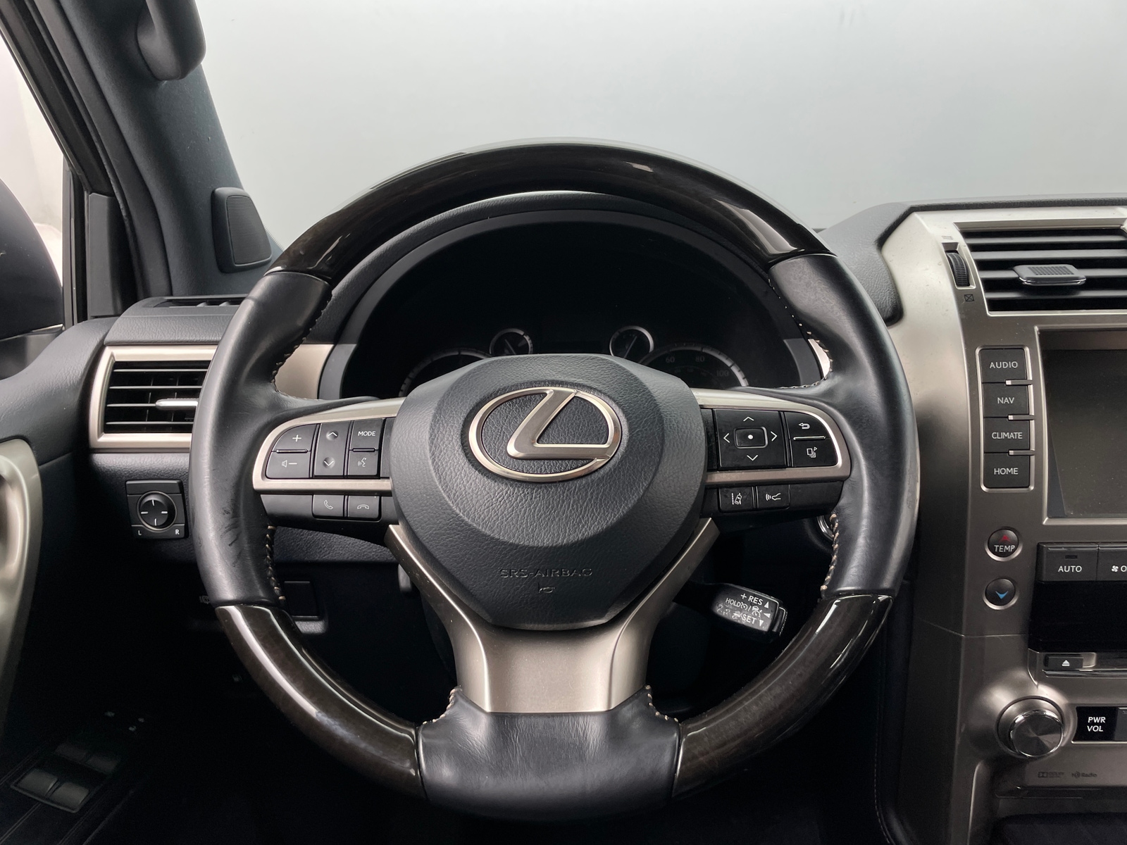 Thumbnail: 2020 Lexus GX - 5