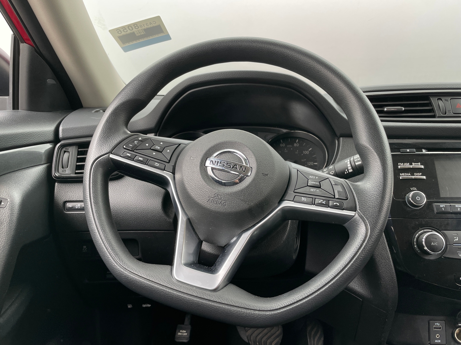 Thumbnail: 2017 Nissan Rogue - 5