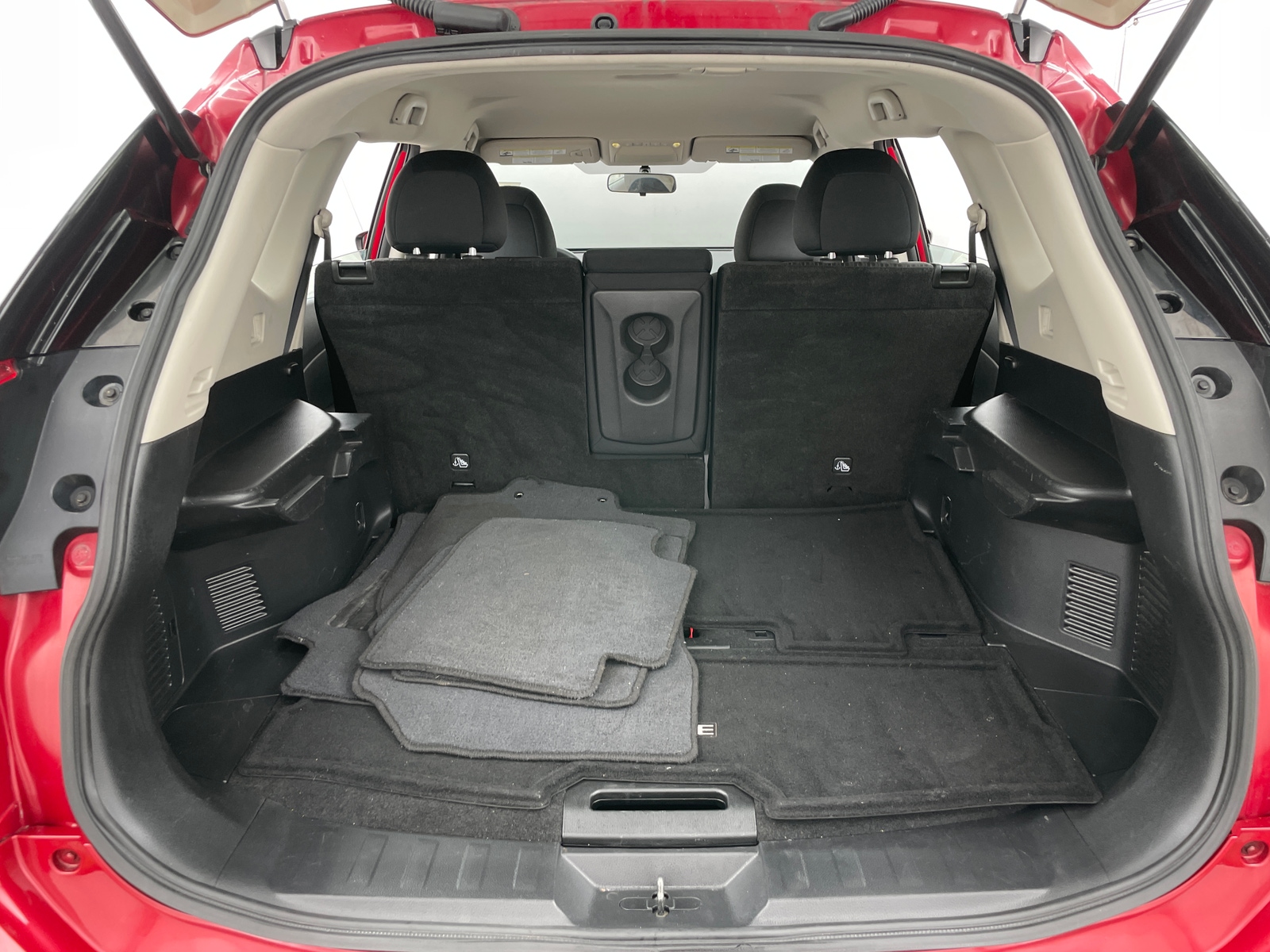 Thumbnail: 2017 Nissan Rogue - 7
