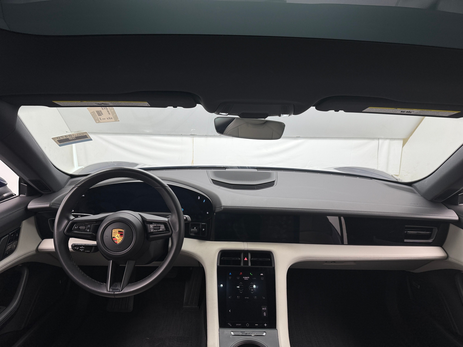 Thumbnail: 2021 Porsche Taycan - 2