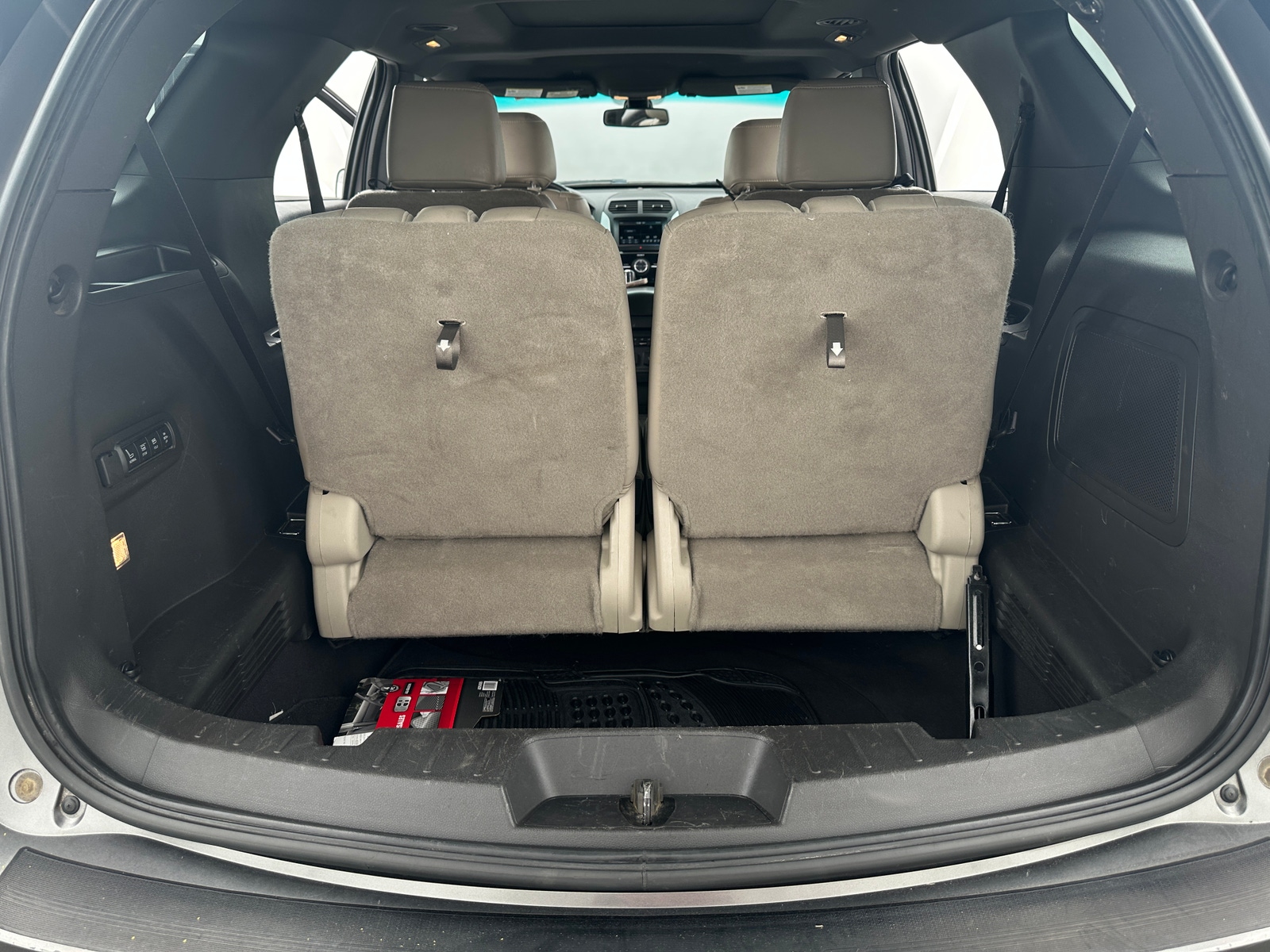 Thumbnail: 2014 Ford Explorer - 6