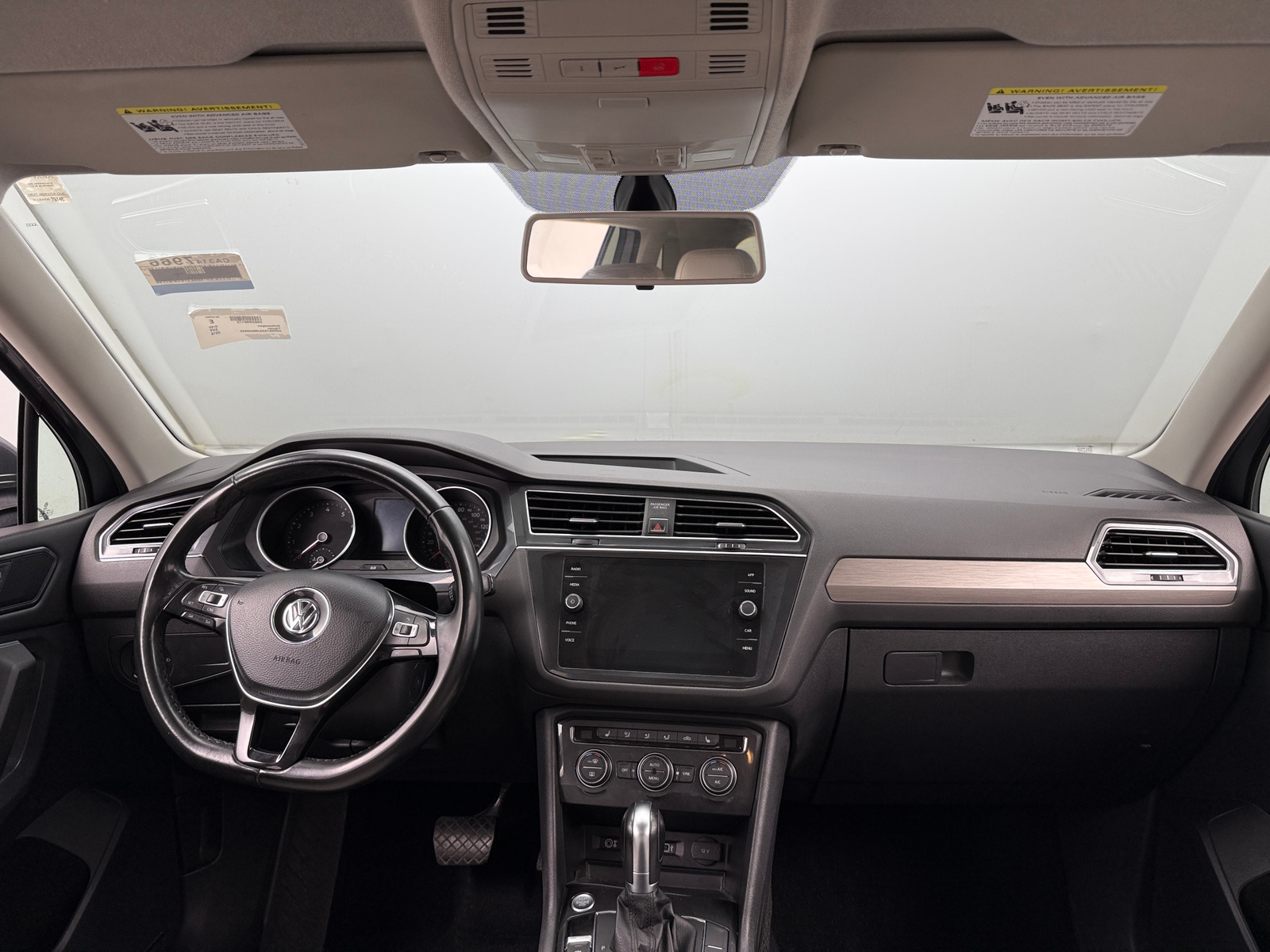 Thumbnail: 2018 Volkswagen Tiguan - 2