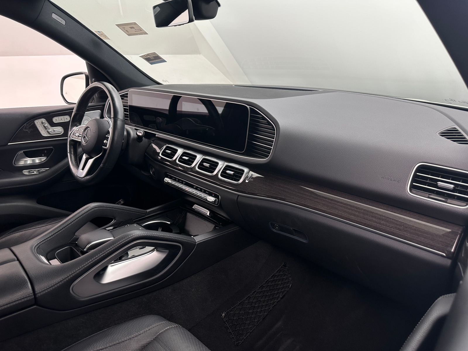 Thumbnail: 2021 Mercedes-Benz GLE - 2