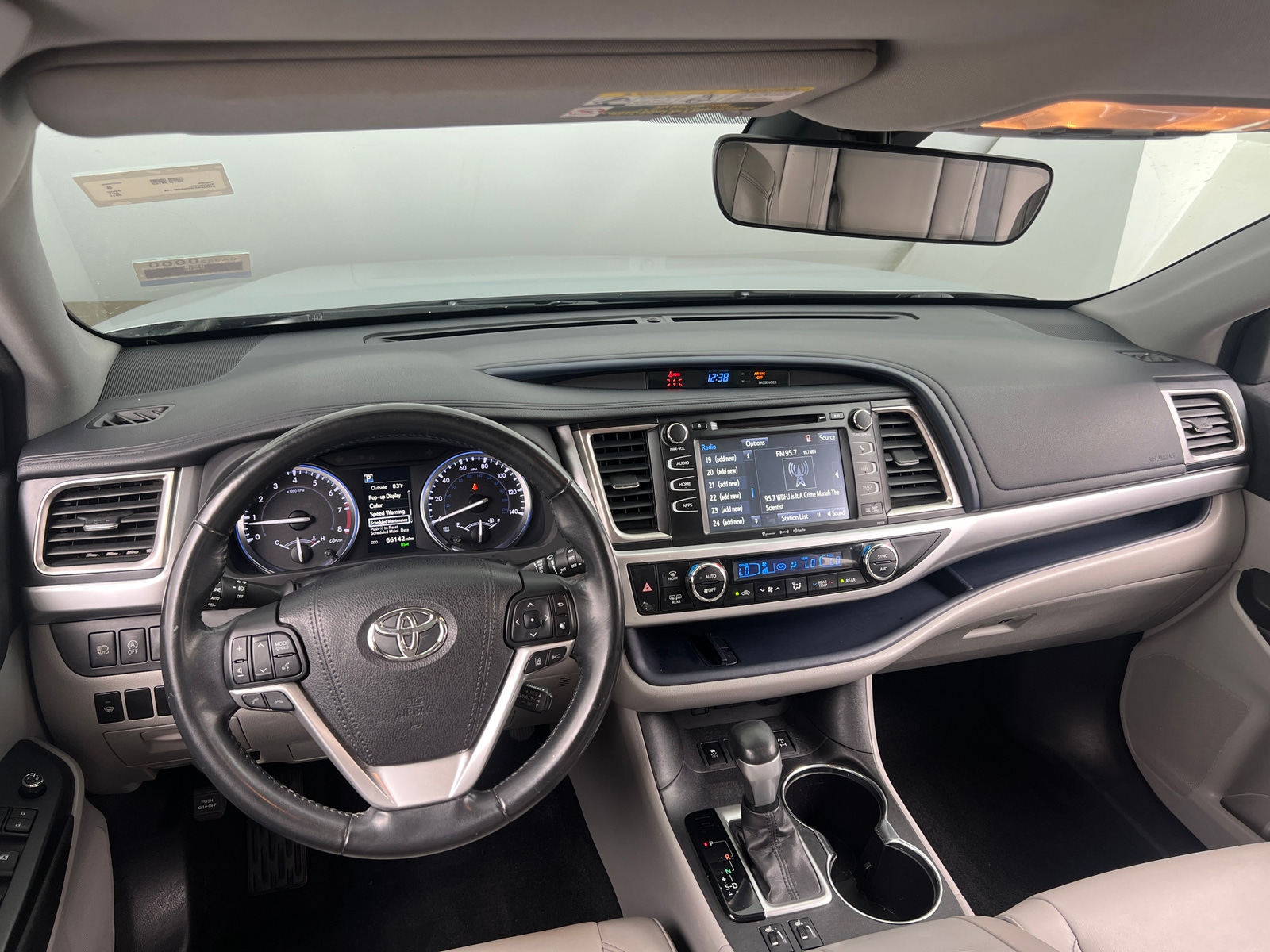 Thumbnail: 2017 Toyota Highlander - 2