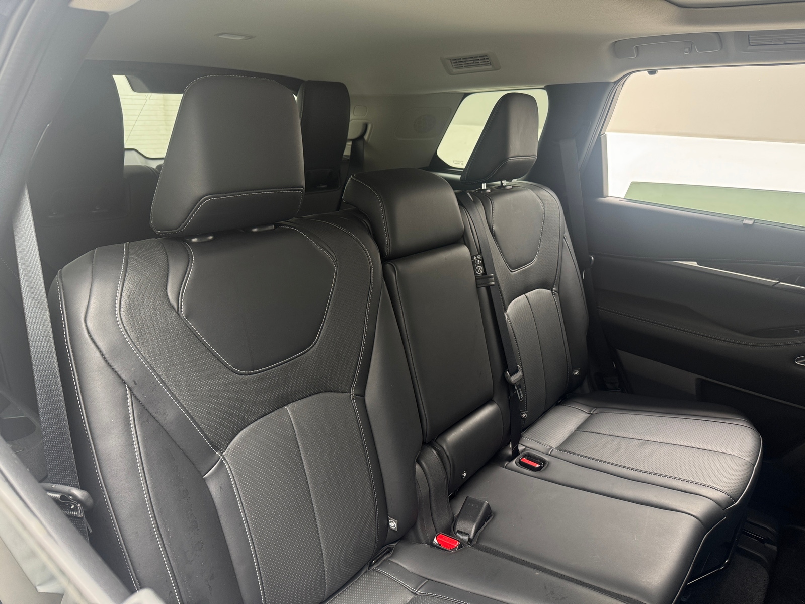 Thumbnail: 2022 INFINITI QX60 - 5