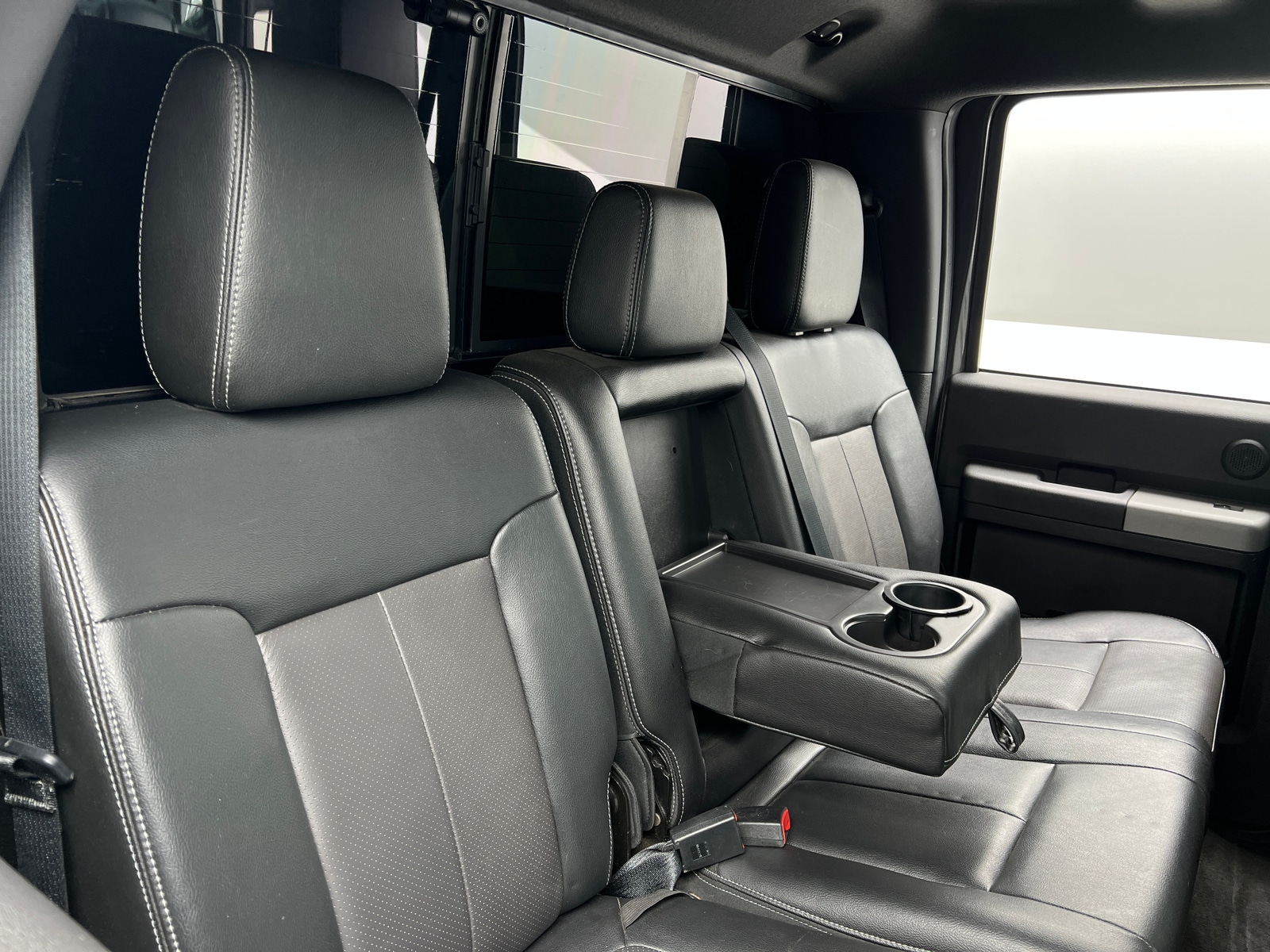 Thumbnail: 2016 Ford Econoline - 5
