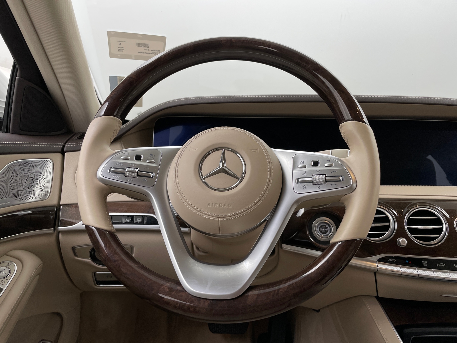 Thumbnail: 2019 Mercedes-Benz S-Class - 4