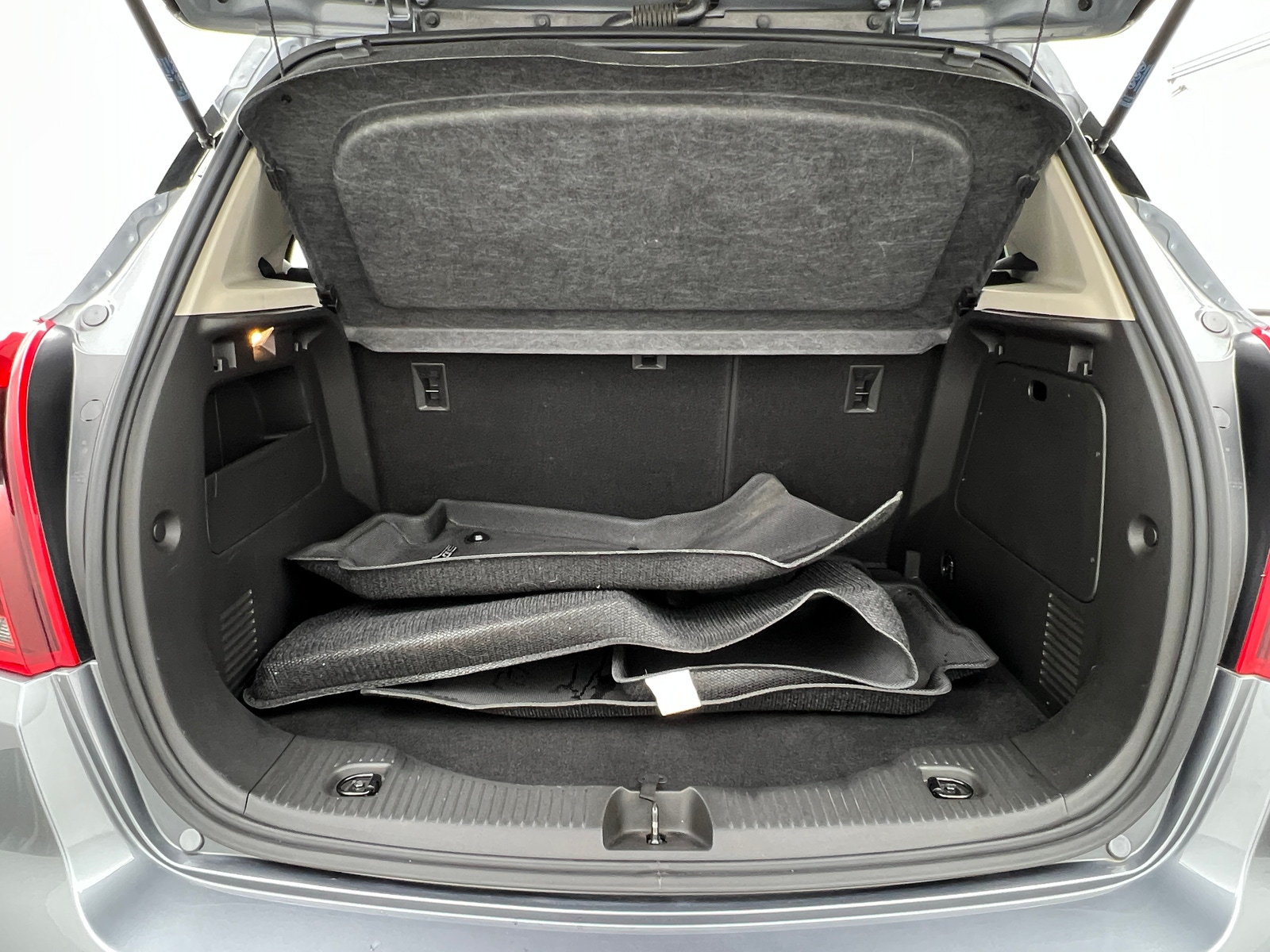 Thumbnail: 2019 Buick Encore - 7