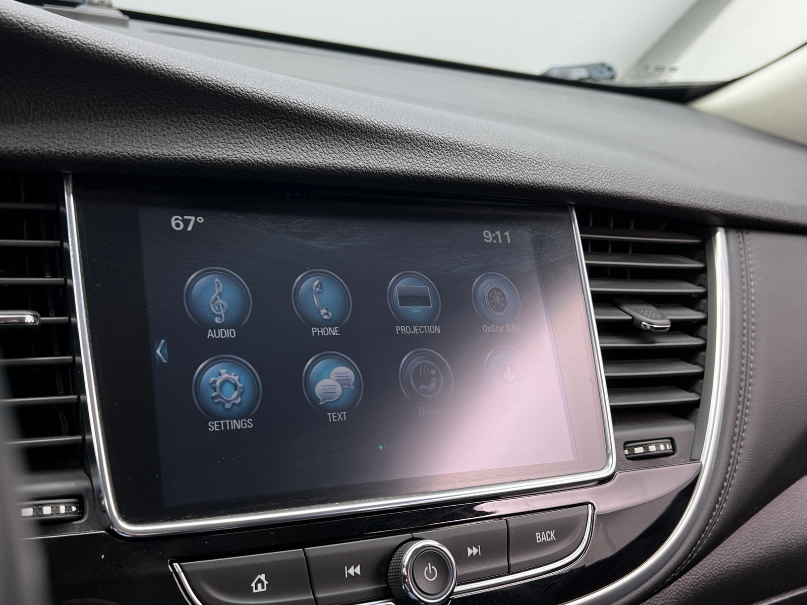 Thumbnail: 2019 Buick Encore - 4