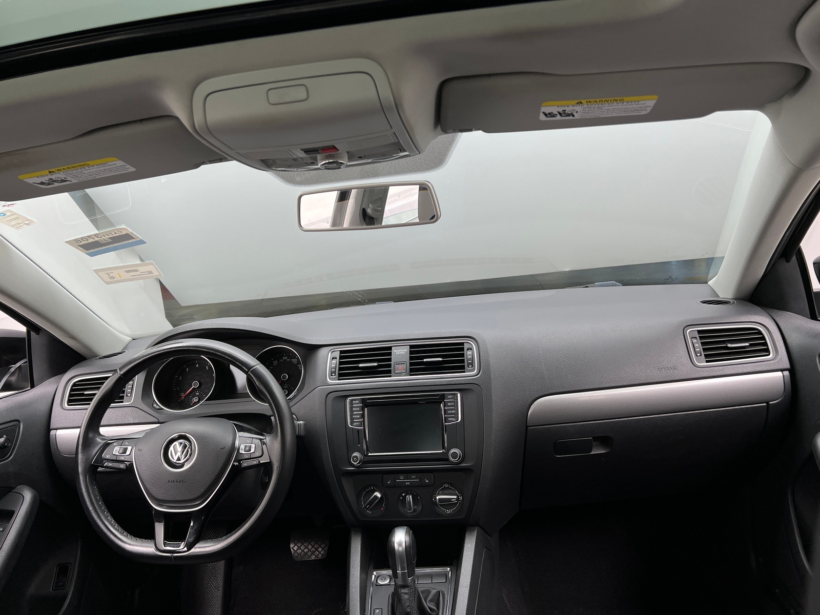 Thumbnail: 2017 Volkswagen Jetta - 2