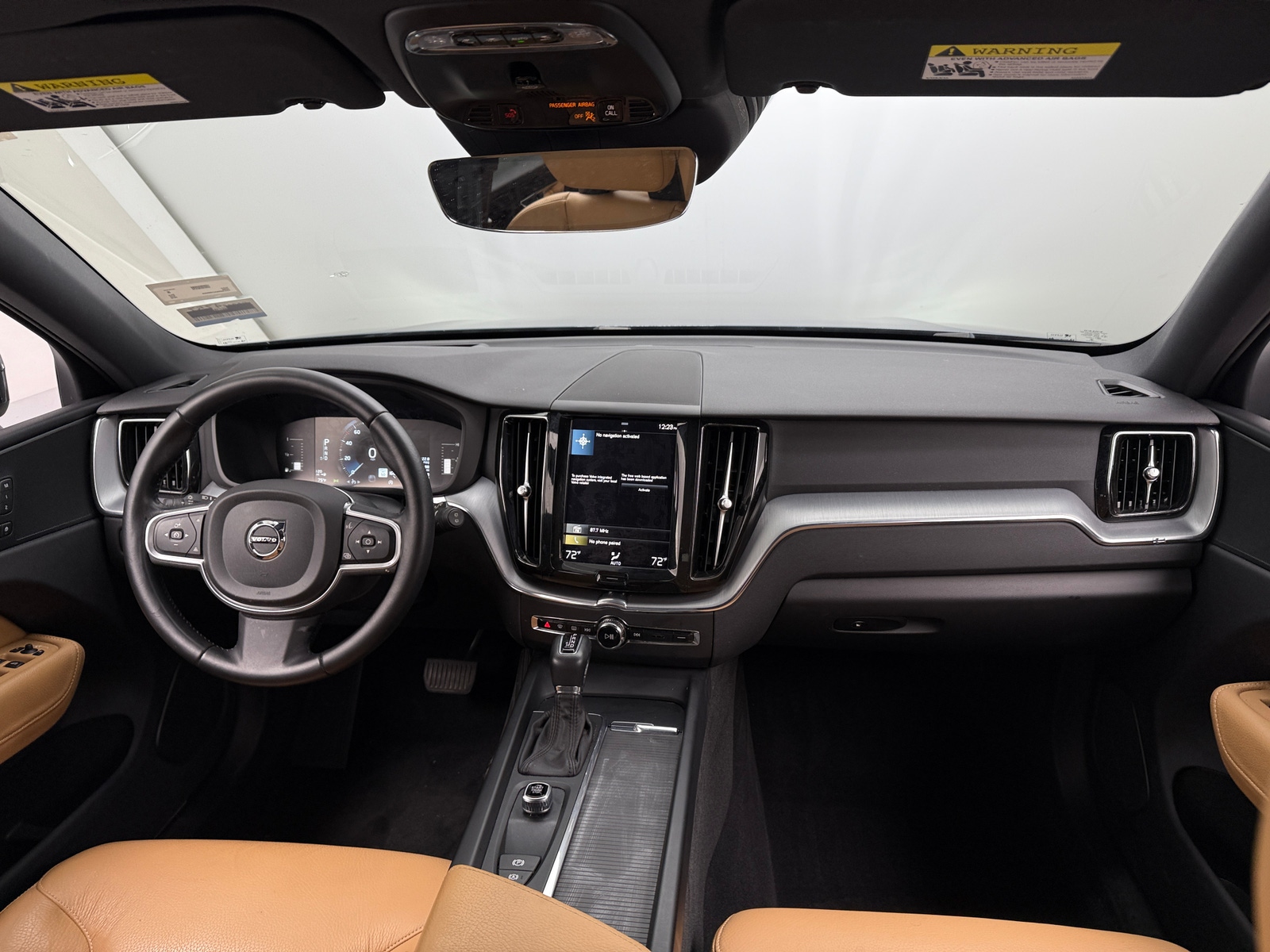 Thumbnail: 2018 Volvo XC60 - 2