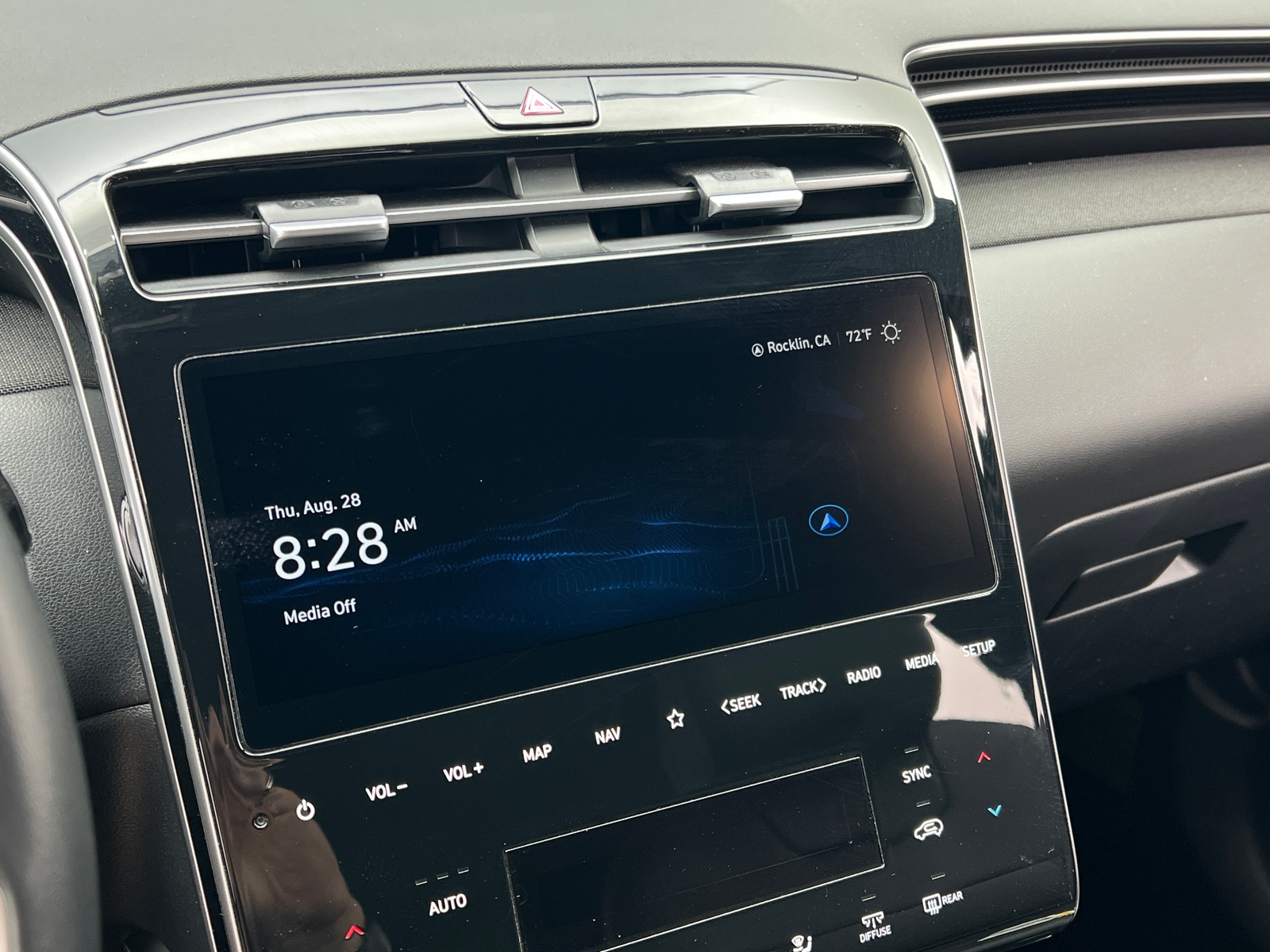 Thumbnail: 2024 Hyundai Tucson - 3