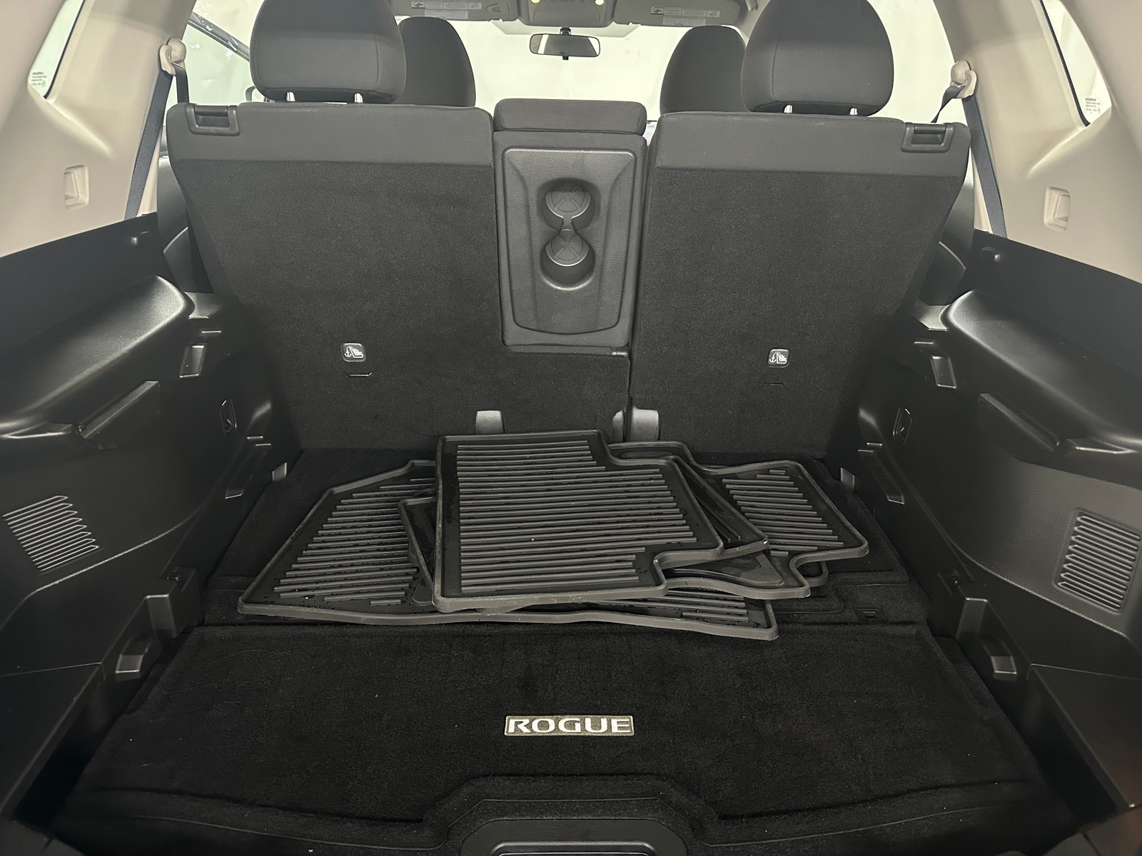 Thumbnail: 2016 Nissan Rogue - 7