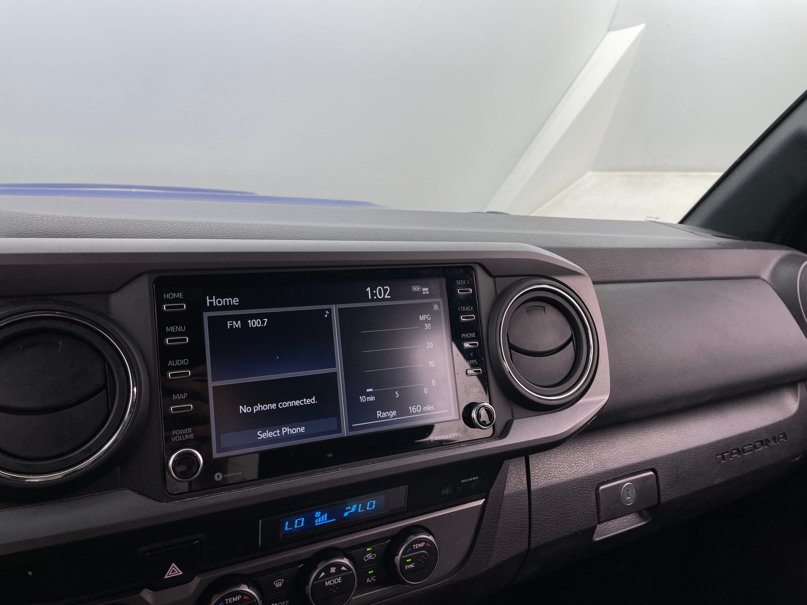 Thumbnail: 2022 Toyota Tacoma - 4