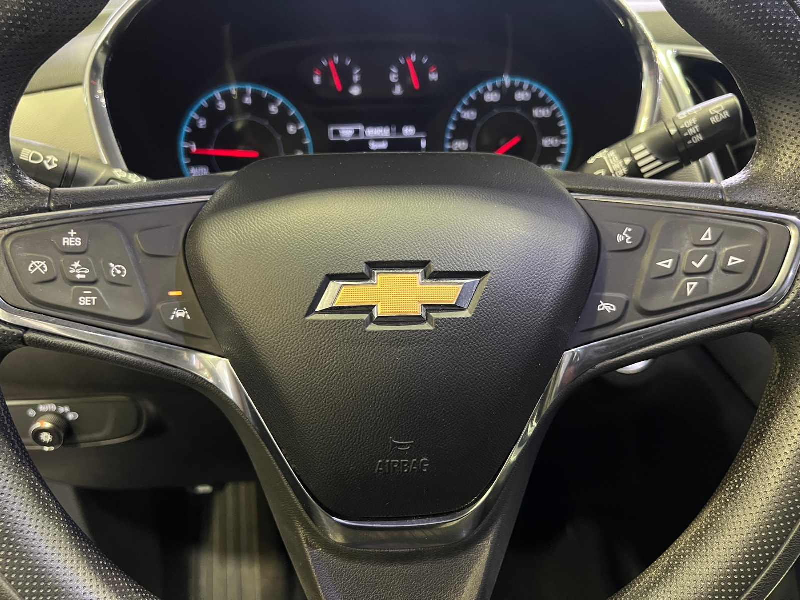 Thumbnail: 2020 Chevrolet Equinox - 5