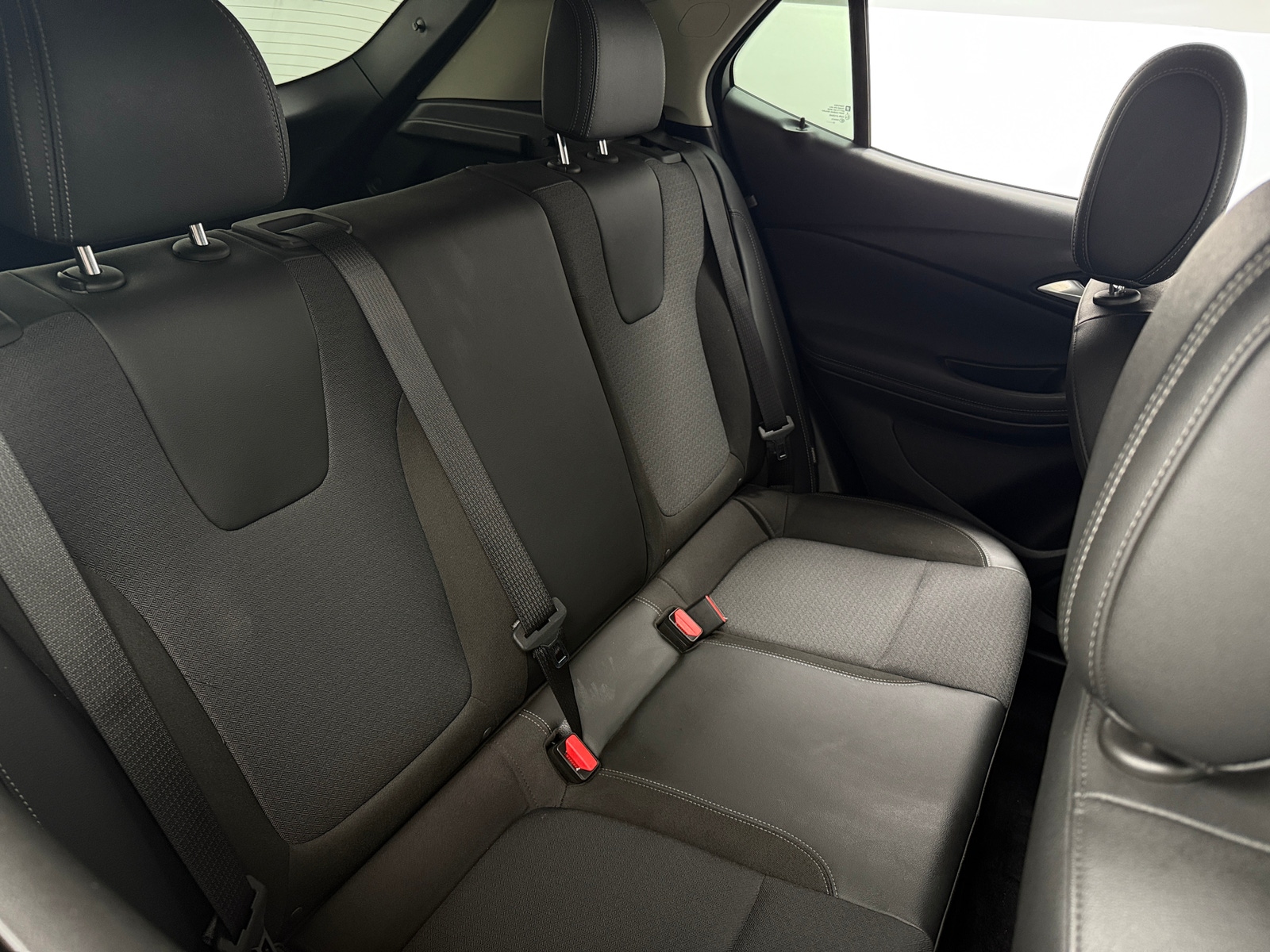 Thumbnail: 2021 Buick Encore GX - 6