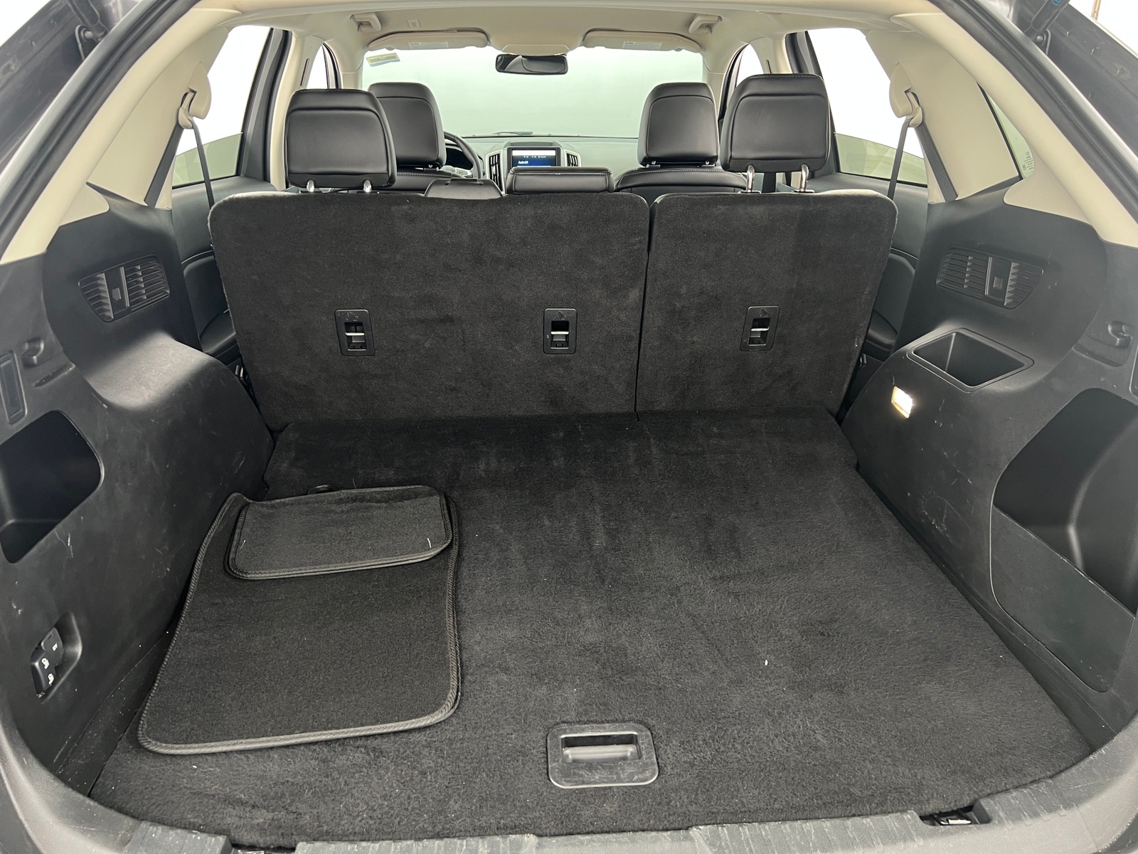 Thumbnail: 2024 Ford Edge - 6