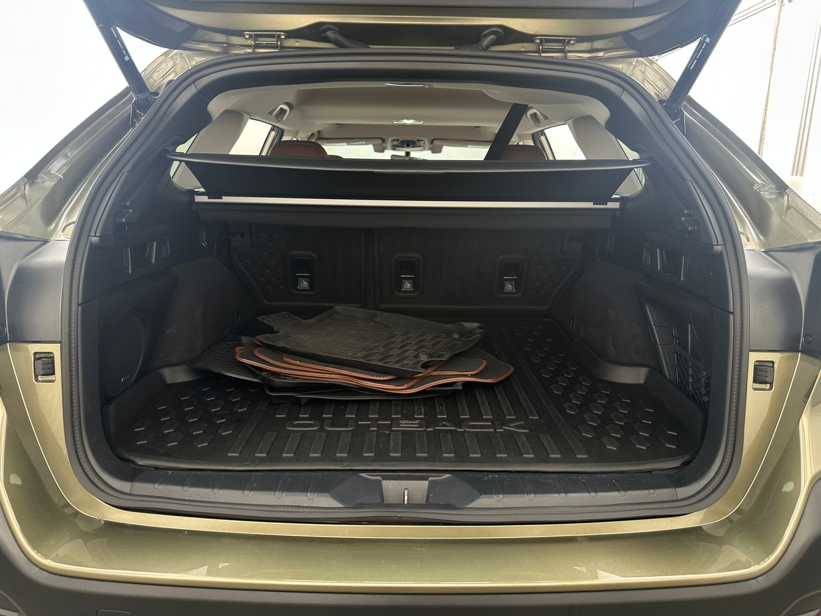 Thumbnail: 2022 Subaru Outback - 6