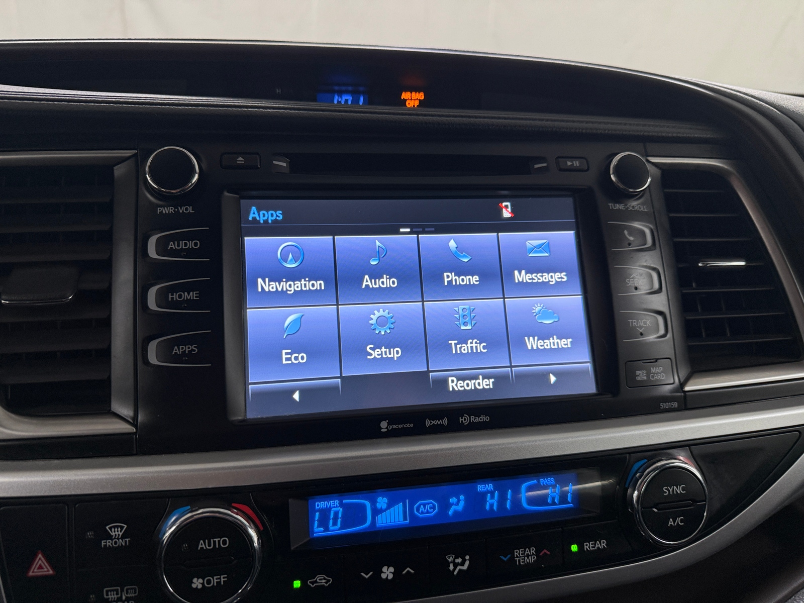 Thumbnail: 2016 Toyota Highlander - 3