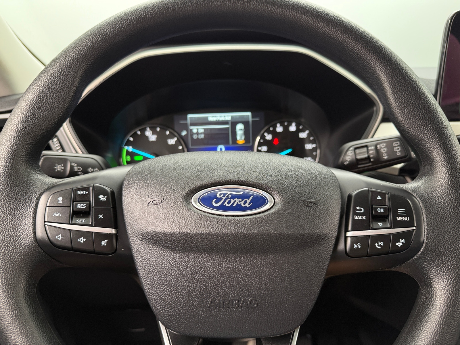 Thumbnail: 2021 Ford Escape - 5