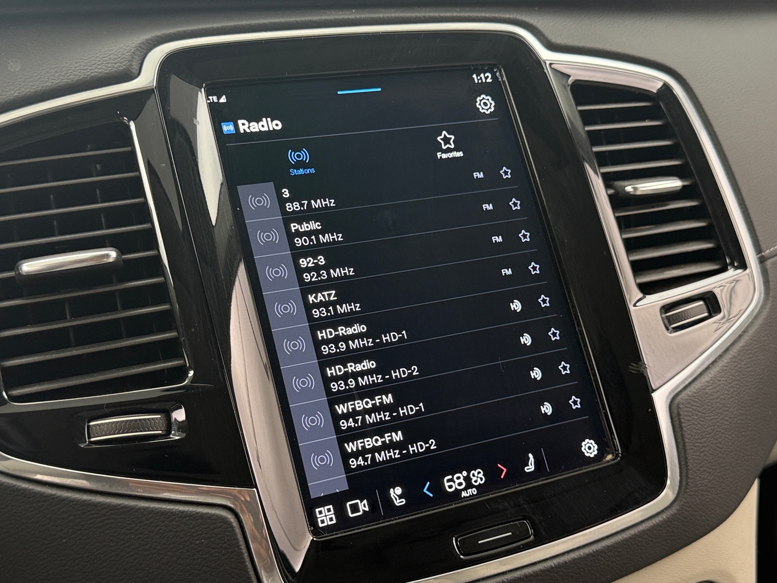 Thumbnail: 2023 Volvo XC90 - 3