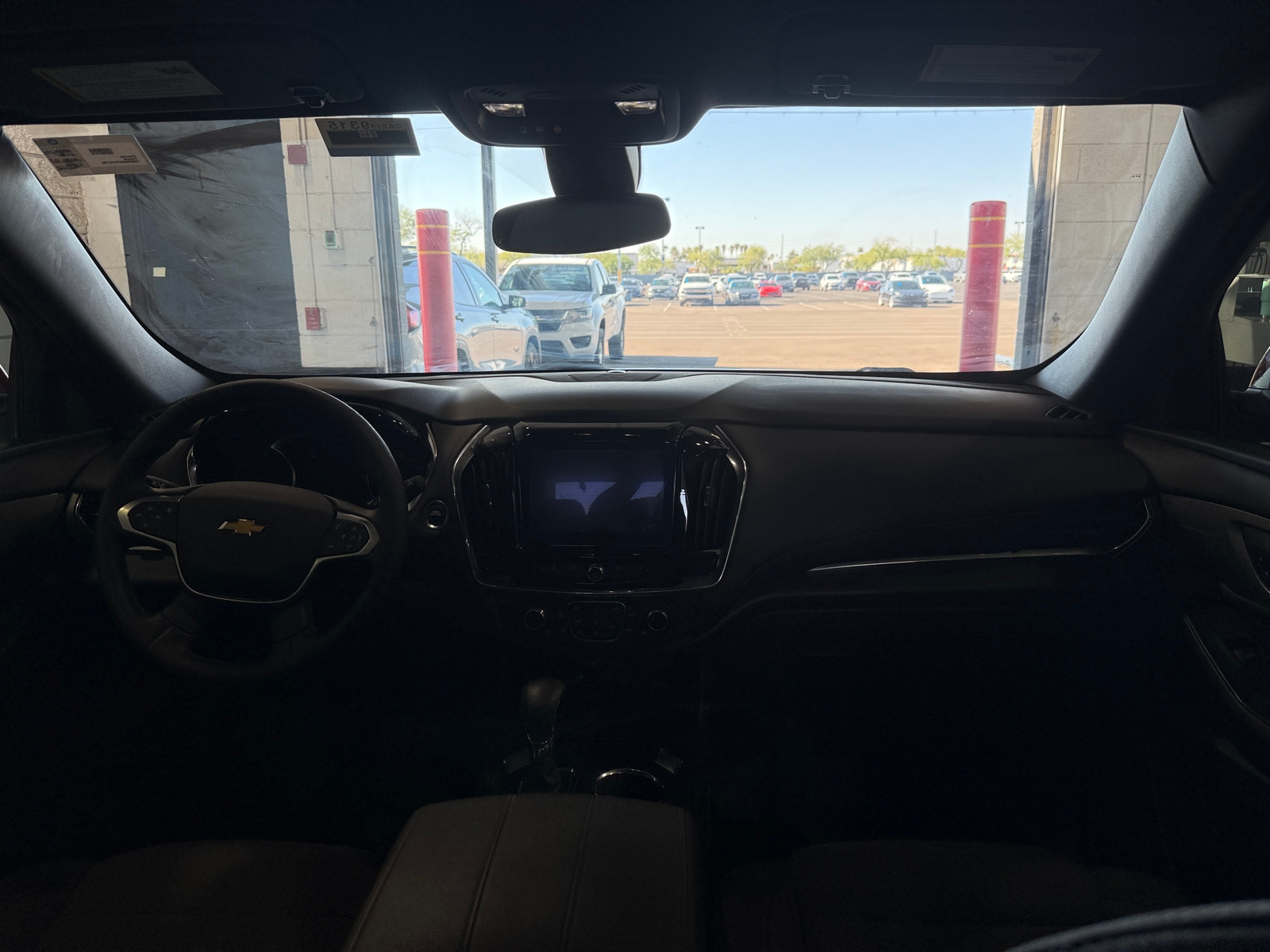 Thumbnail: 2023 Chevrolet Traverse - 3