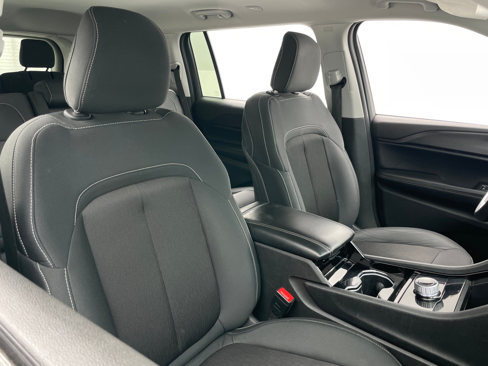 Thumbnail: 2023 Jeep Grand Cherokee L - 2