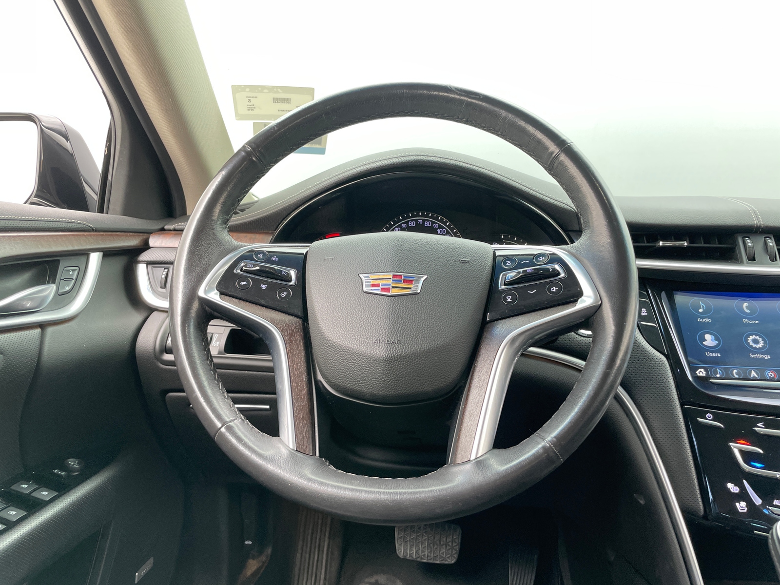 Thumbnail: 2019 Cadillac XTS - 4