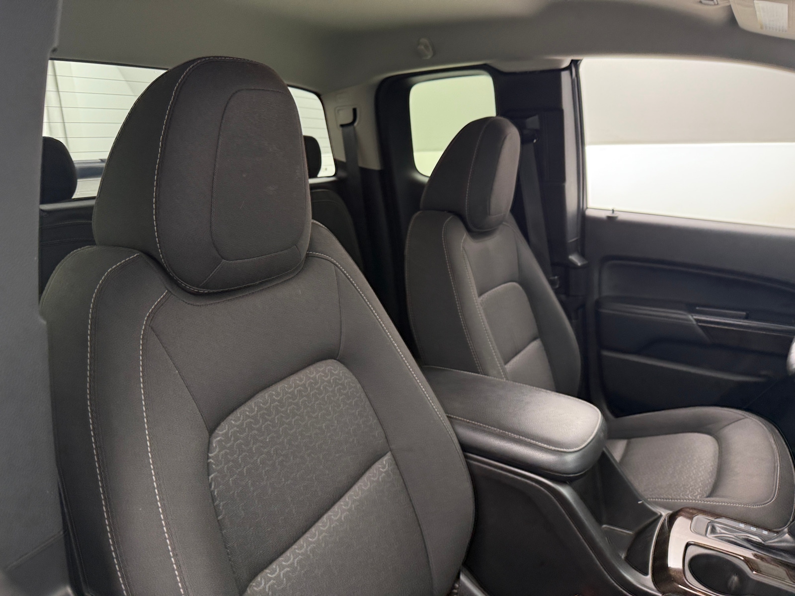 Thumbnail: 2015 GMC Canyon - 2