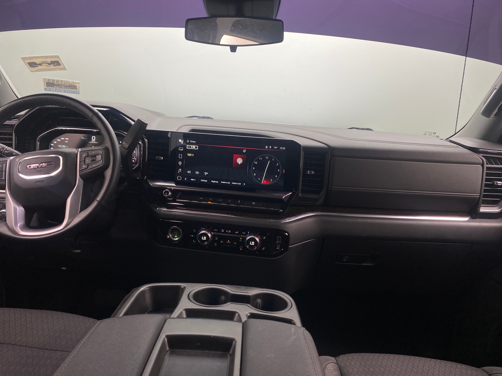 Thumbnail: 2023 GMC Sierra 1500 - 3