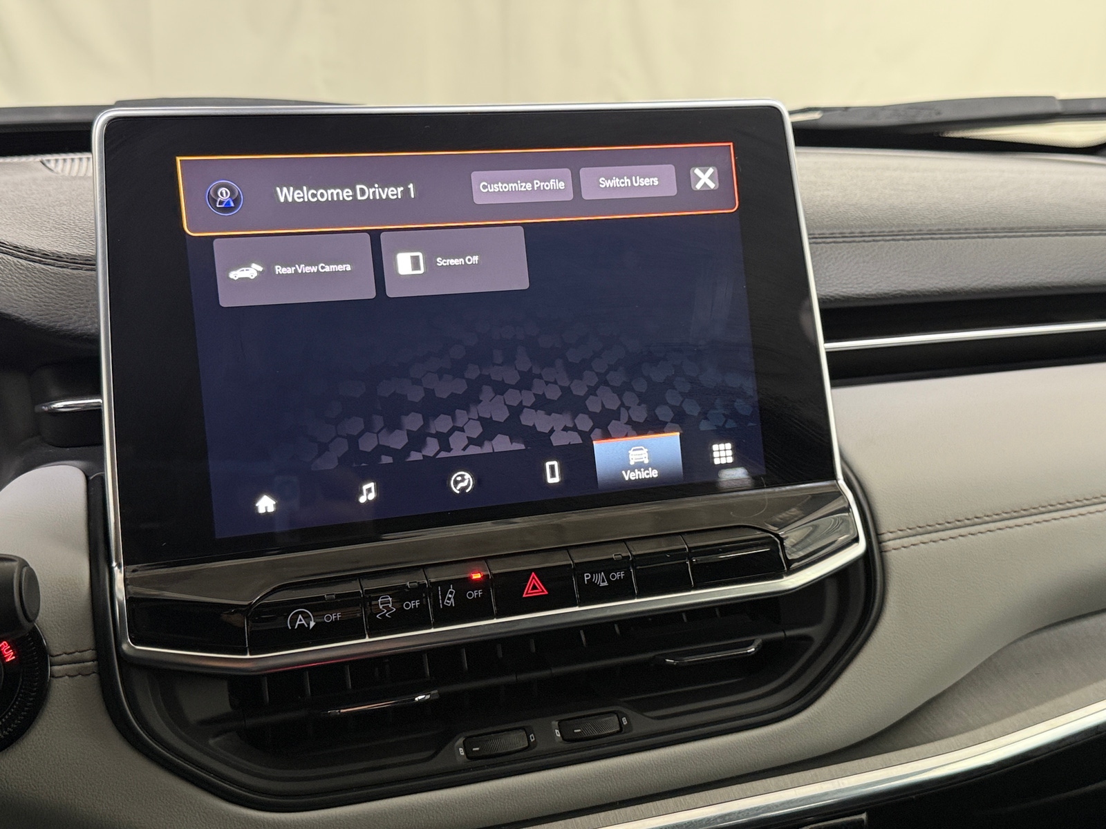 Thumbnail: 2023 Jeep Compass - 3