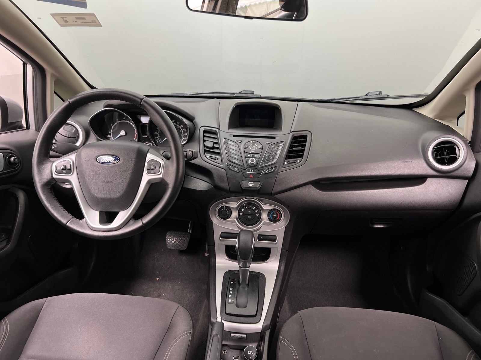 Thumbnail: 2016 Ford Fiesta - 3