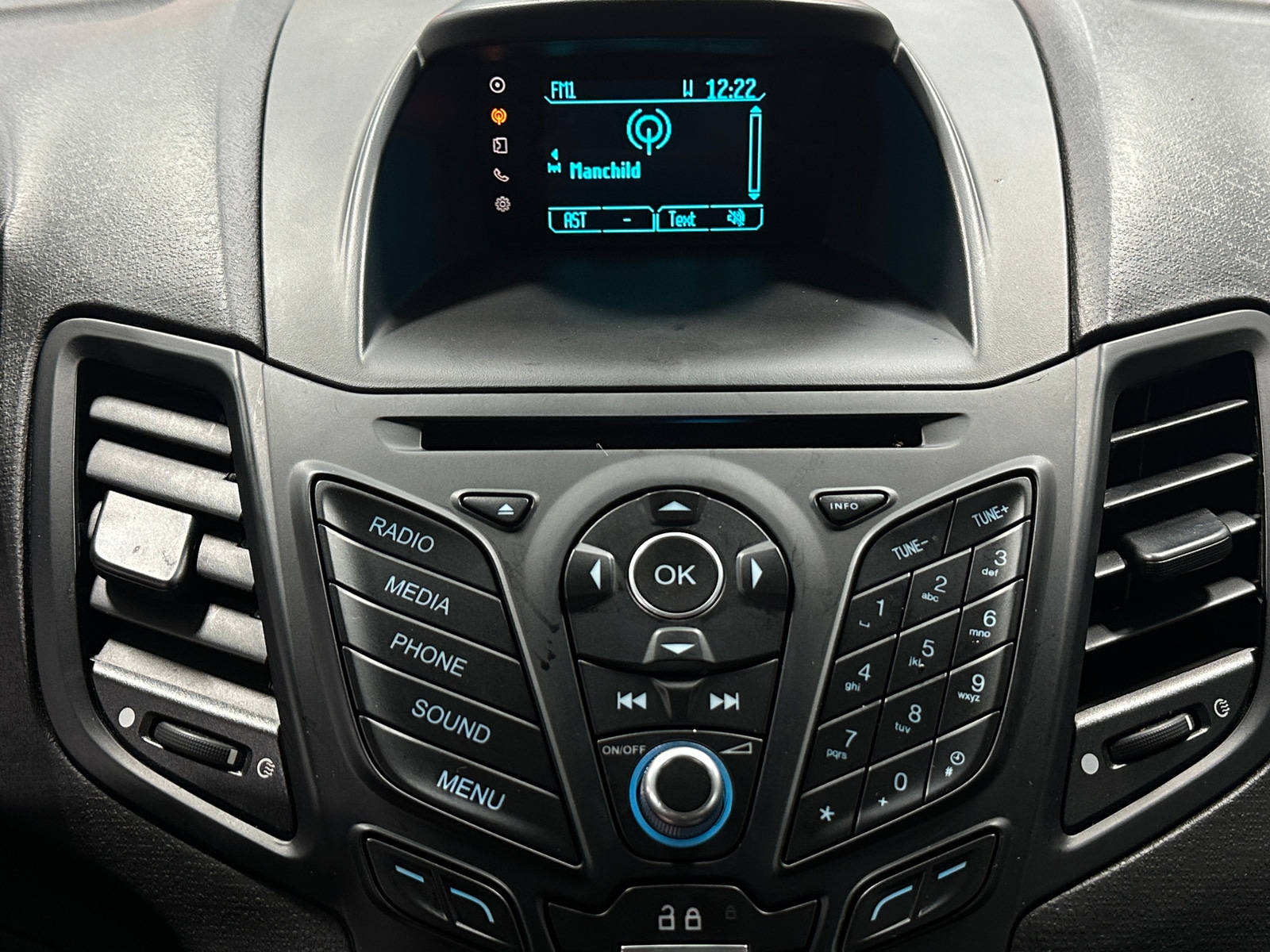 Thumbnail: 2016 Ford Fiesta - 4