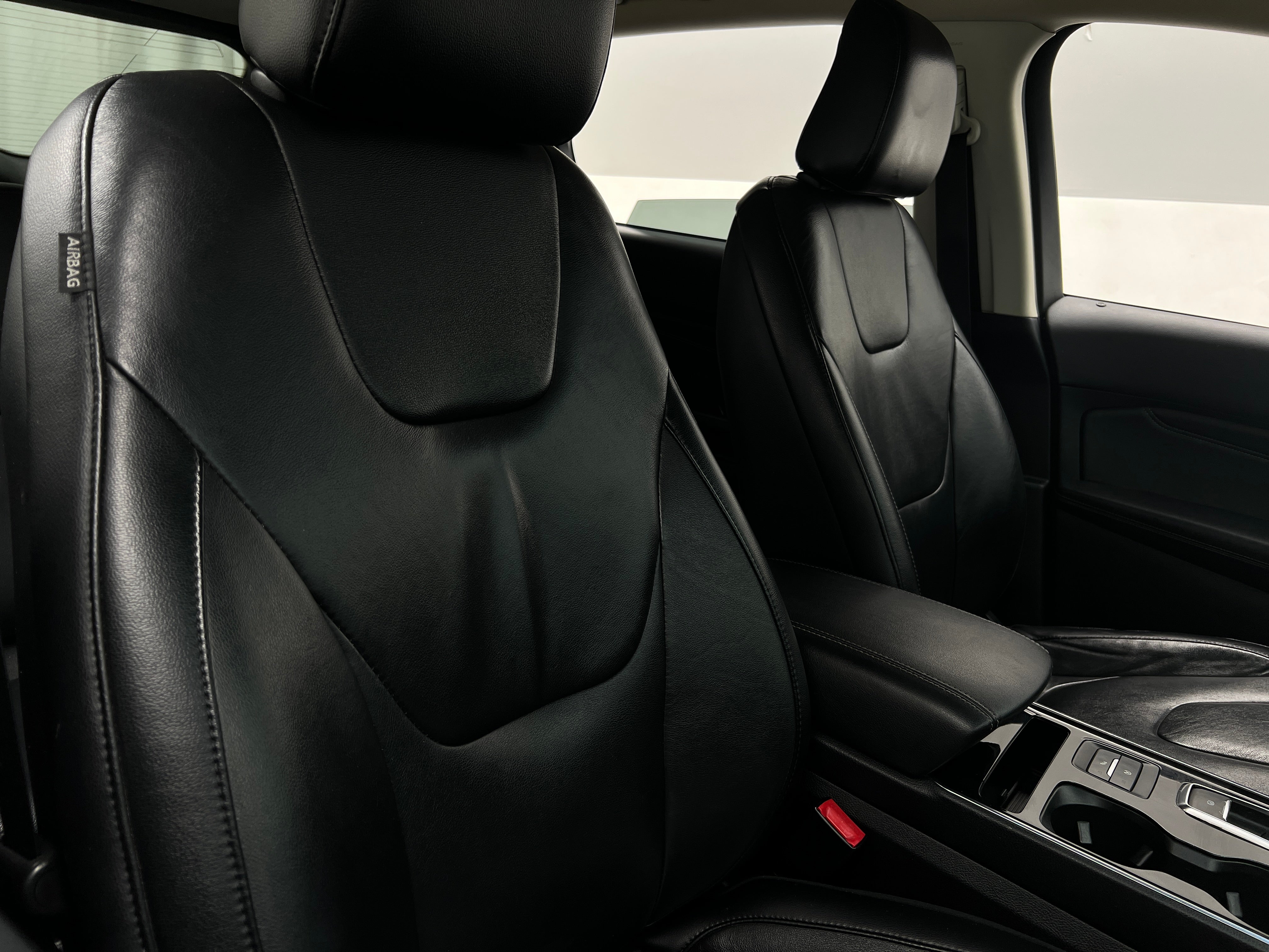 2020 Ford Edge