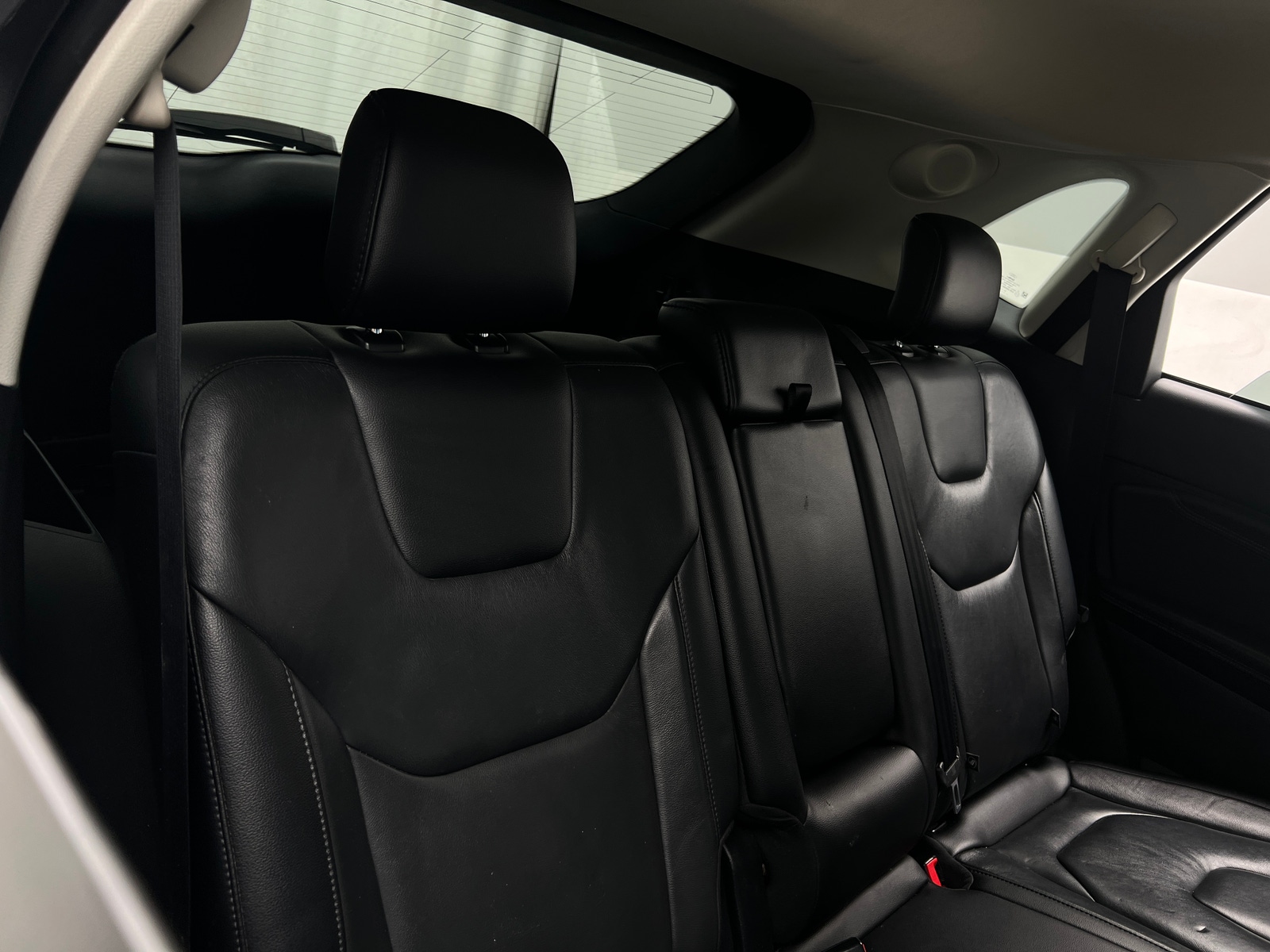 Thumbnail: 2020 Ford Edge - 5