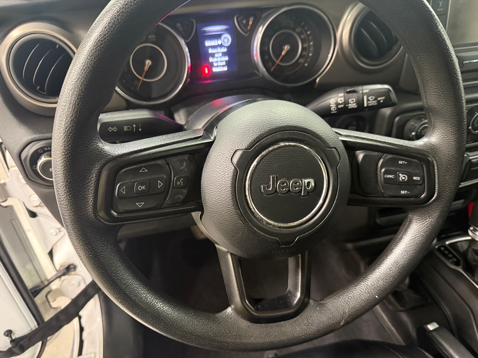 Thumbnail: 2018 Jeep Wrangler - 5