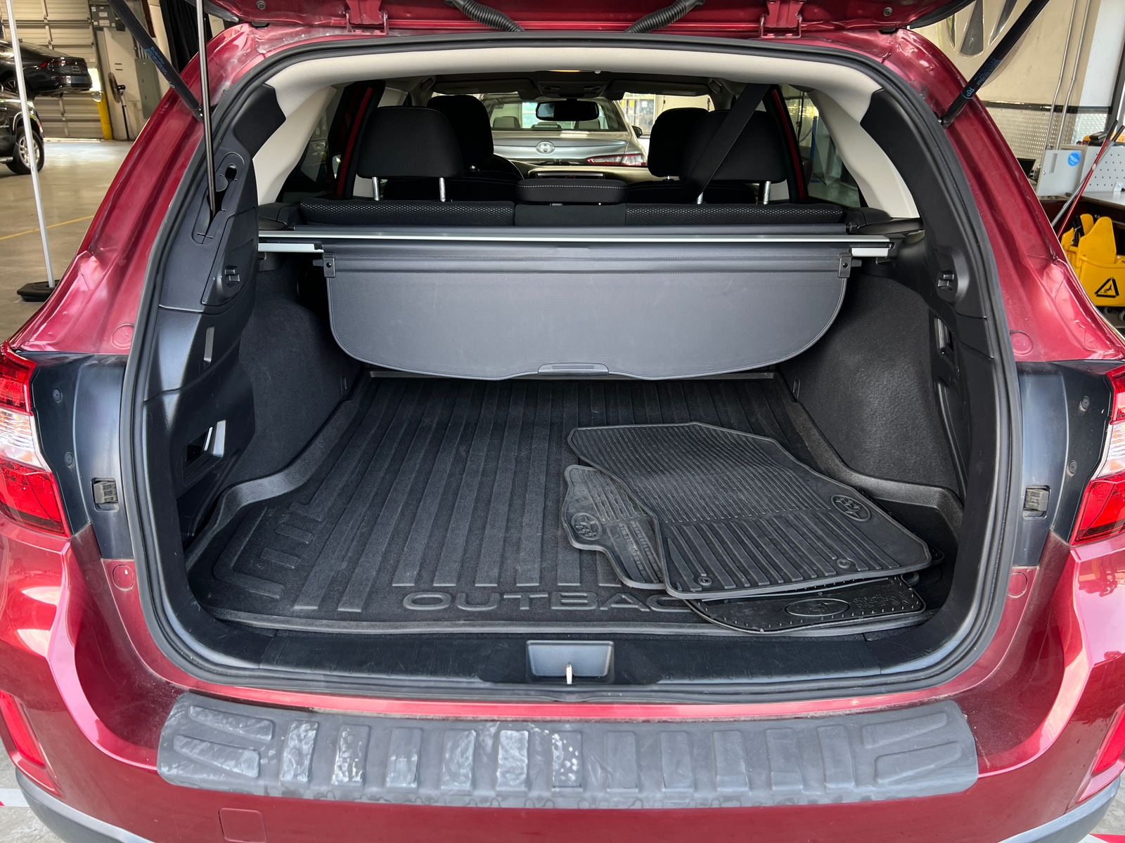 Thumbnail: 2016 Subaru Outback - 7