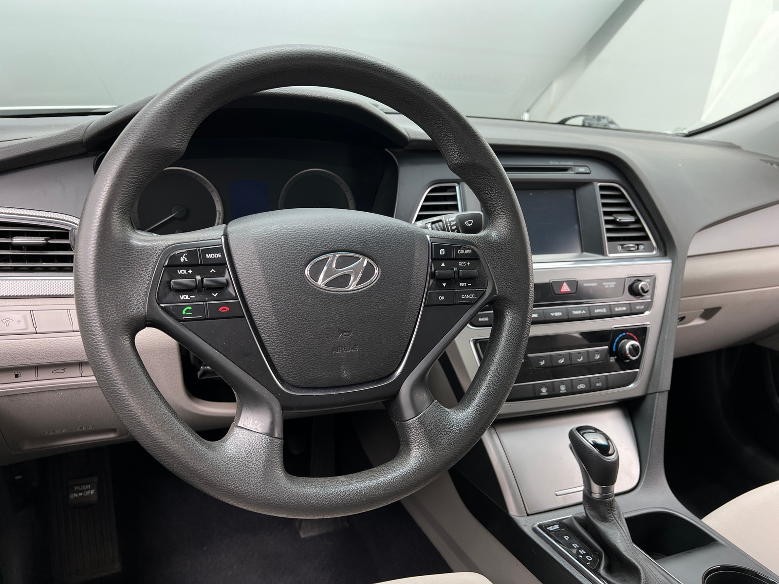 Thumbnail: 2016 Hyundai Sonata - 5