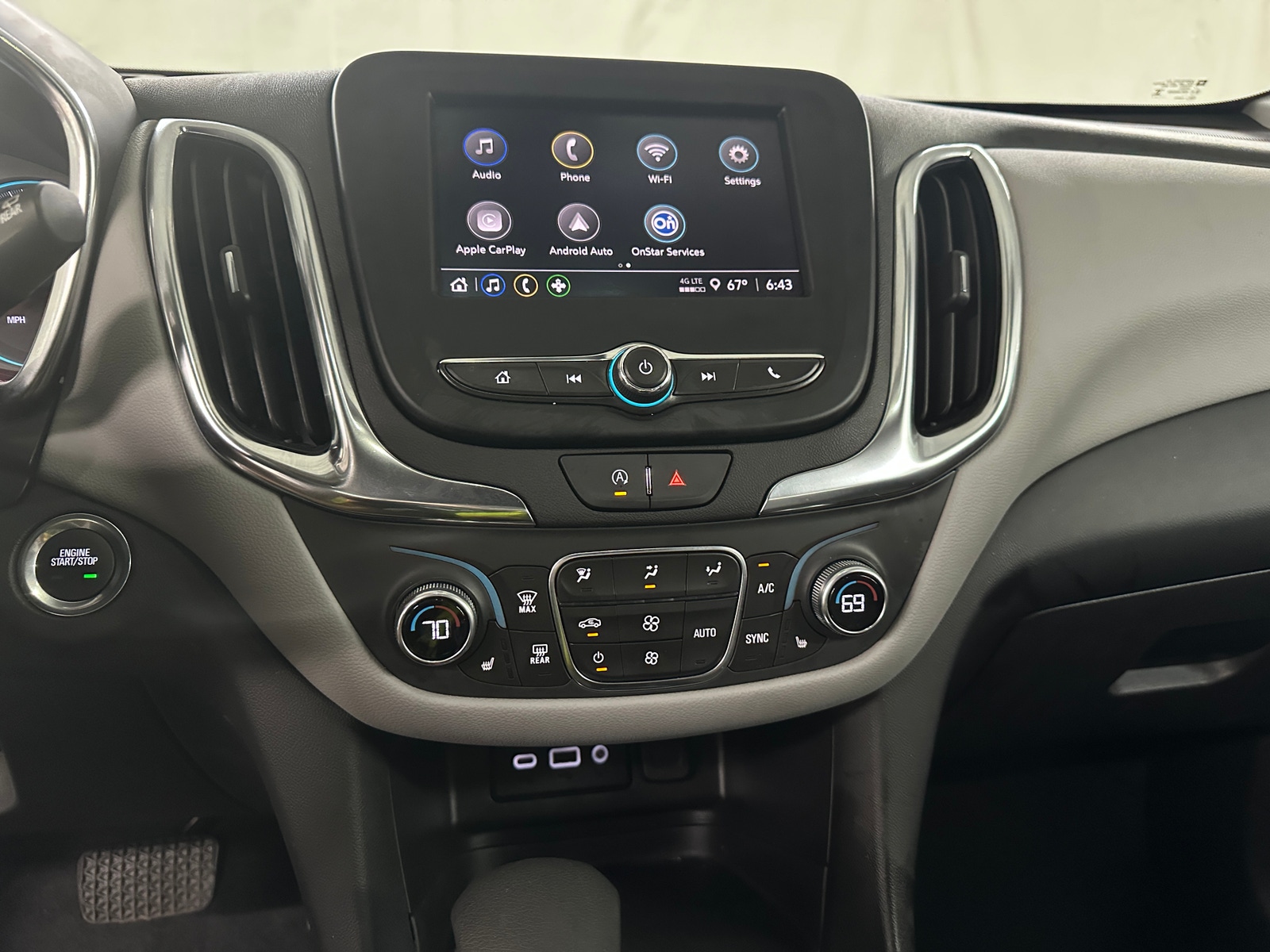 Thumbnail: 2024 Chevrolet Equinox - 4